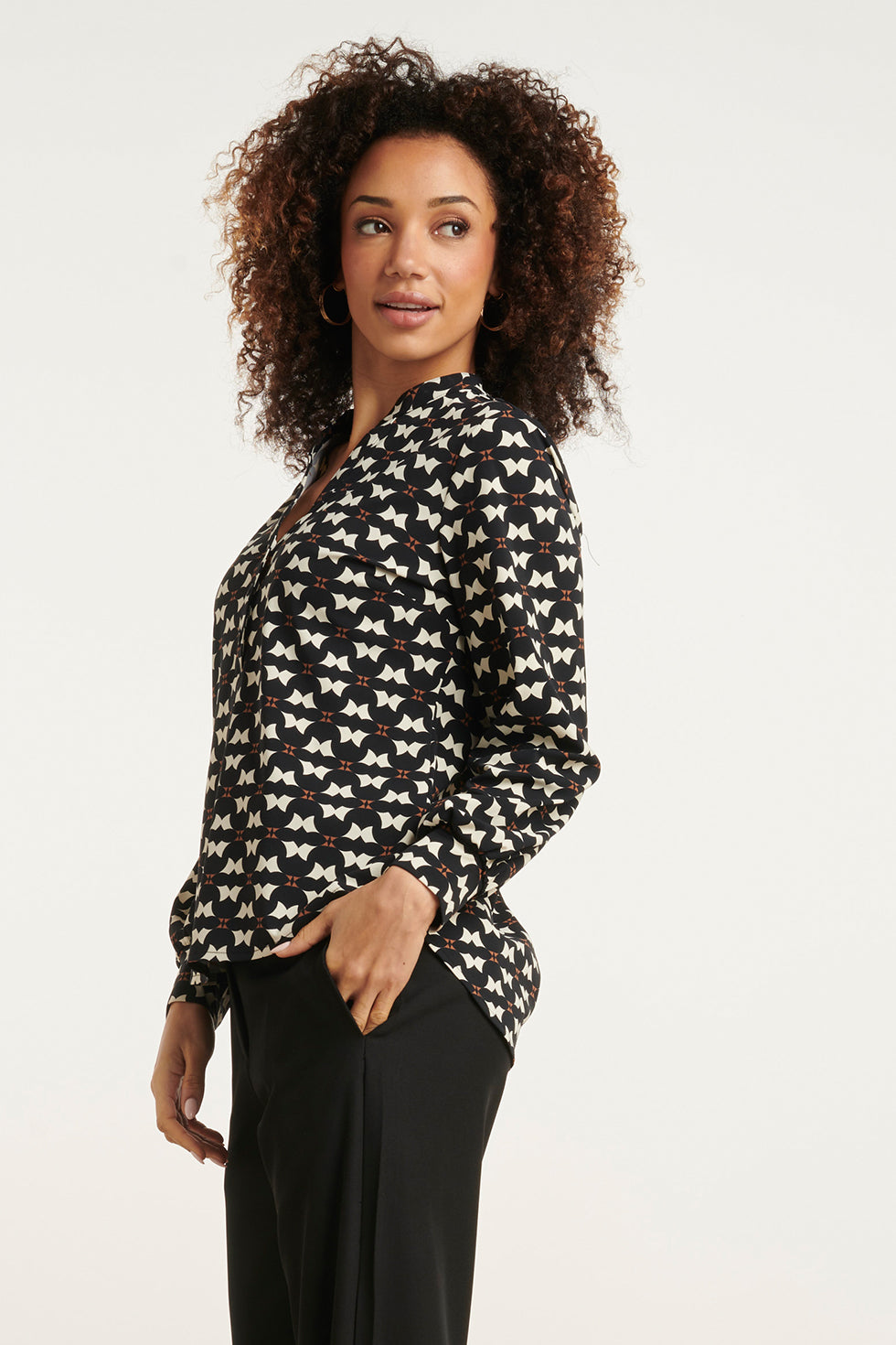 24820 Grafisch Geprint Travel Kwaliteit Blouse | Black - Sand
