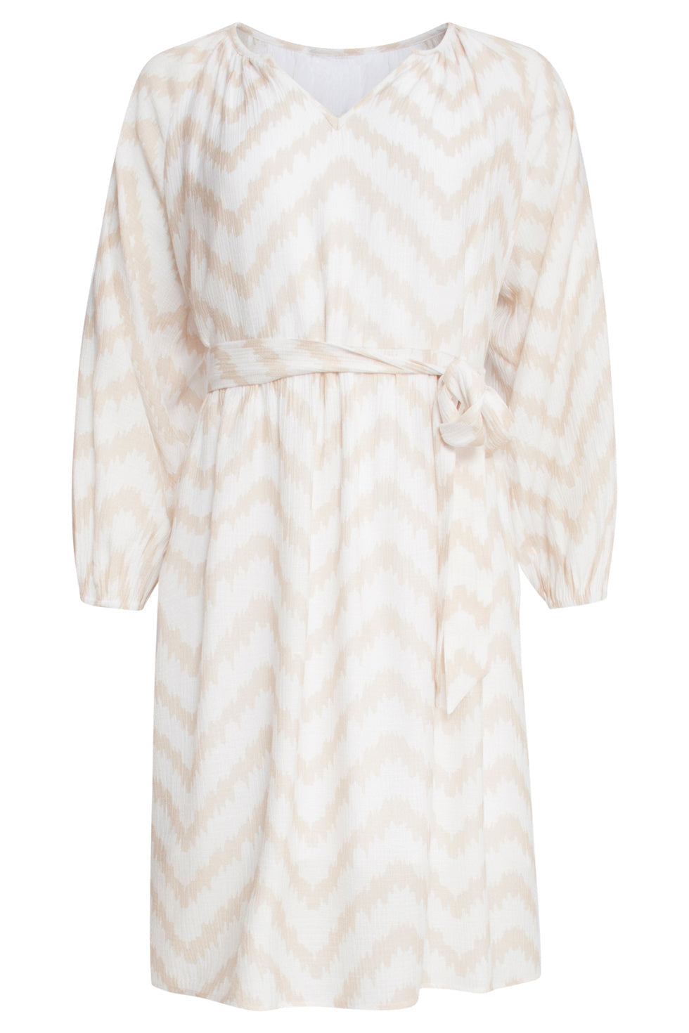 25014 Zachtevloeiende 3/4 Mouw Jurk Met Zigzag Print | Off White - Sand