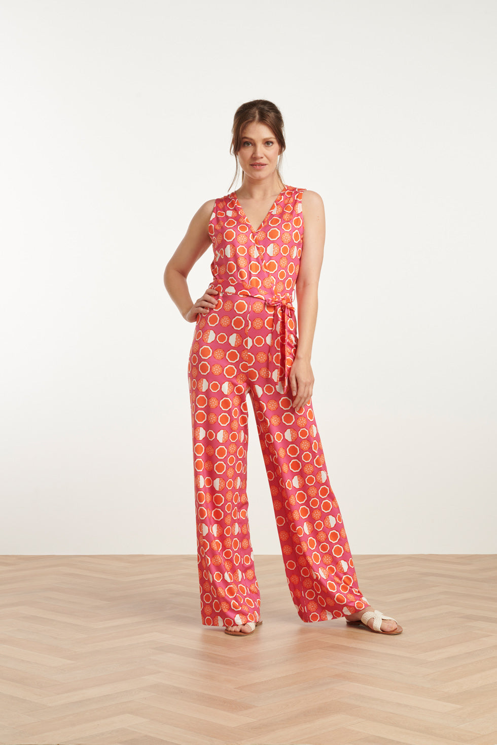 25025 V-Hals Jumpsuit Met Grafische Fruitprint | Pink - Muticolour