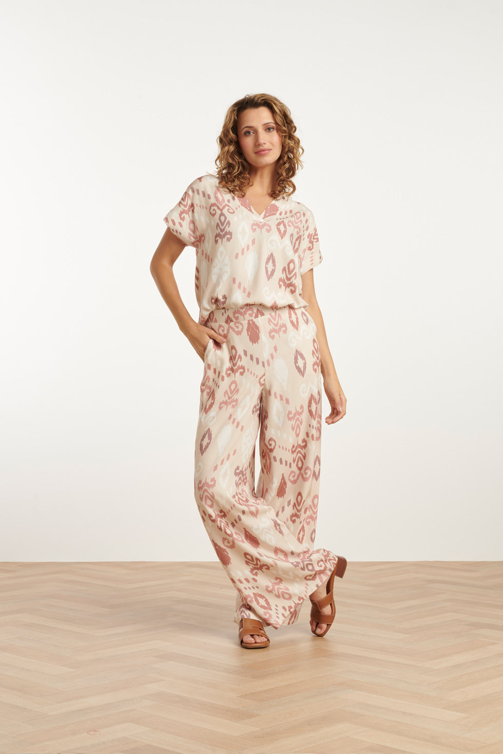 25044 Flowy Aztec Print Broeknude Tinten | Sand-Multicolour