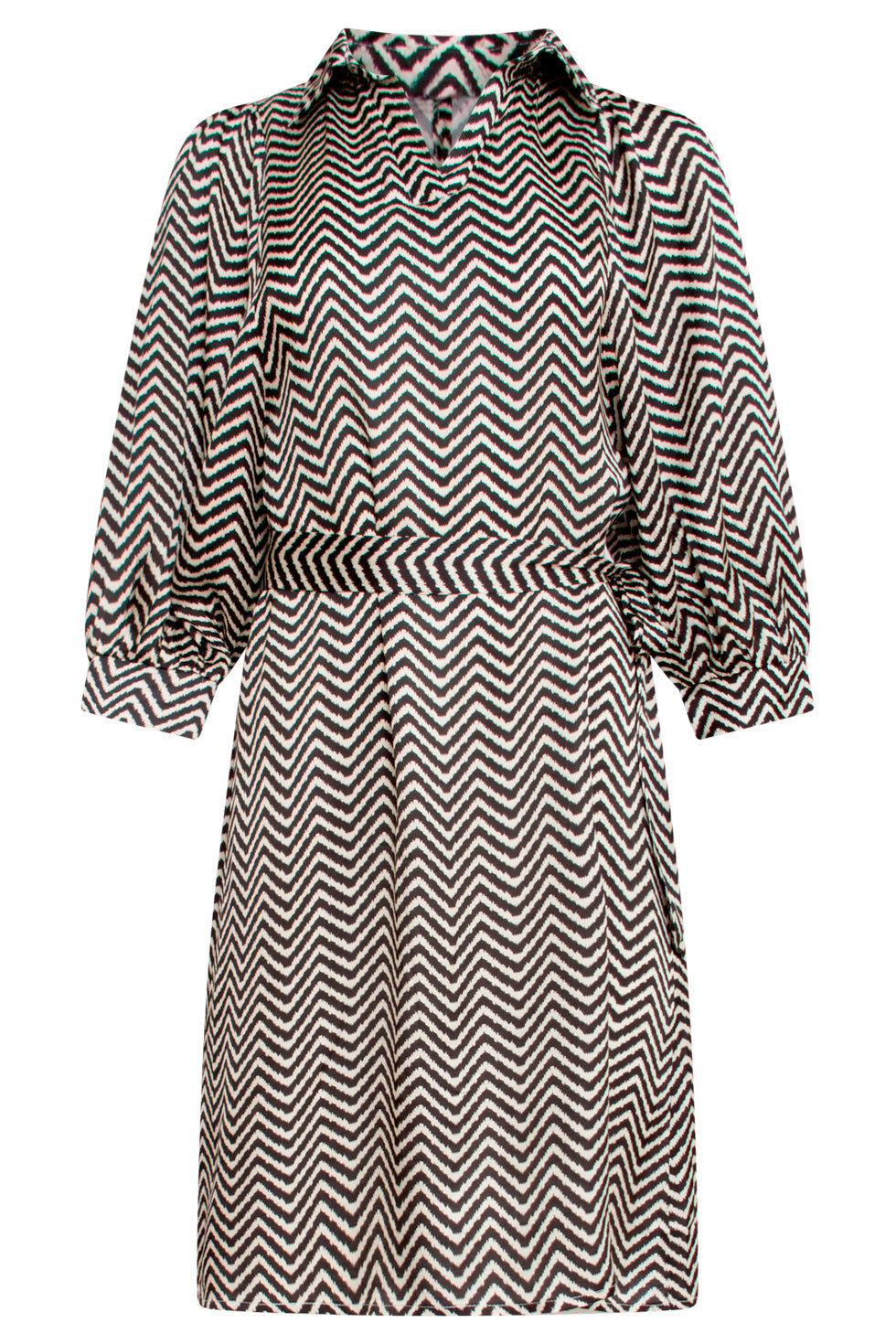 25048 Korte Satijn Jurk Met Zigzagprint | Offwhite-Black