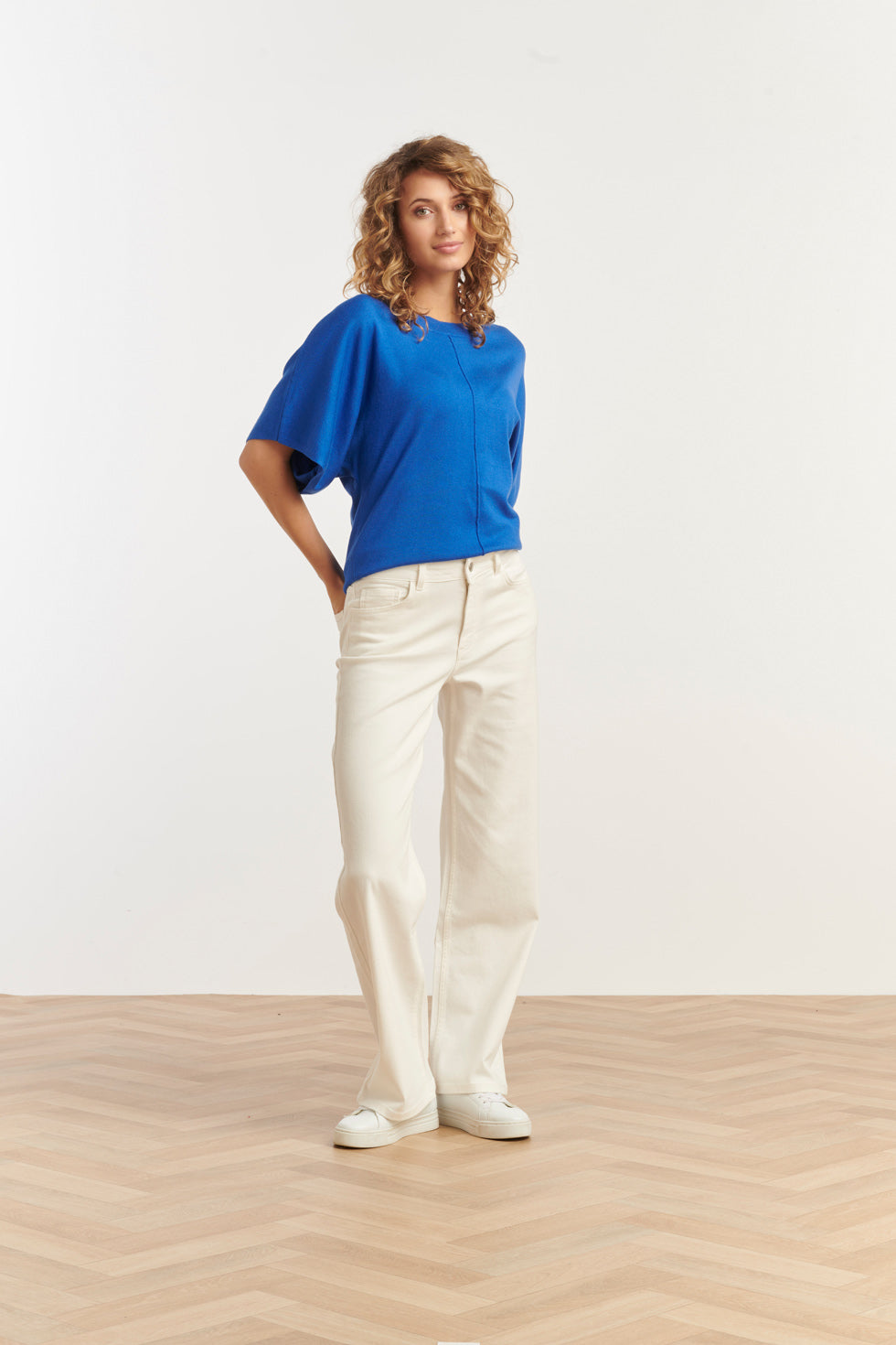 25103 Cobalt Losse Gebreide Top Met 3/4 Kimono Mouwen | Cobalt