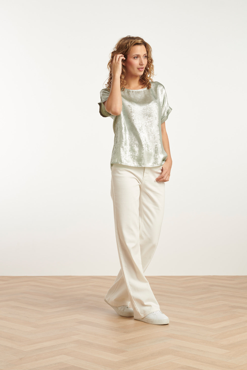 25112 Licht Metallic Top | Soft Green