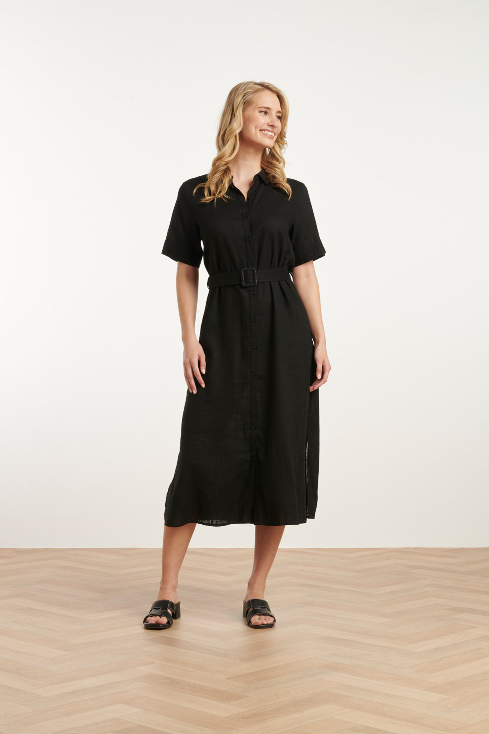 25150 E Linnen Shirtjurk | Black