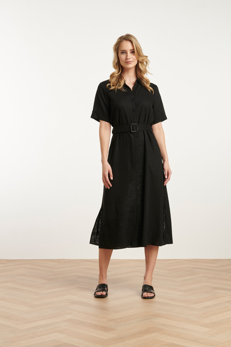 25150 E Linnen Shirtjurk | Black