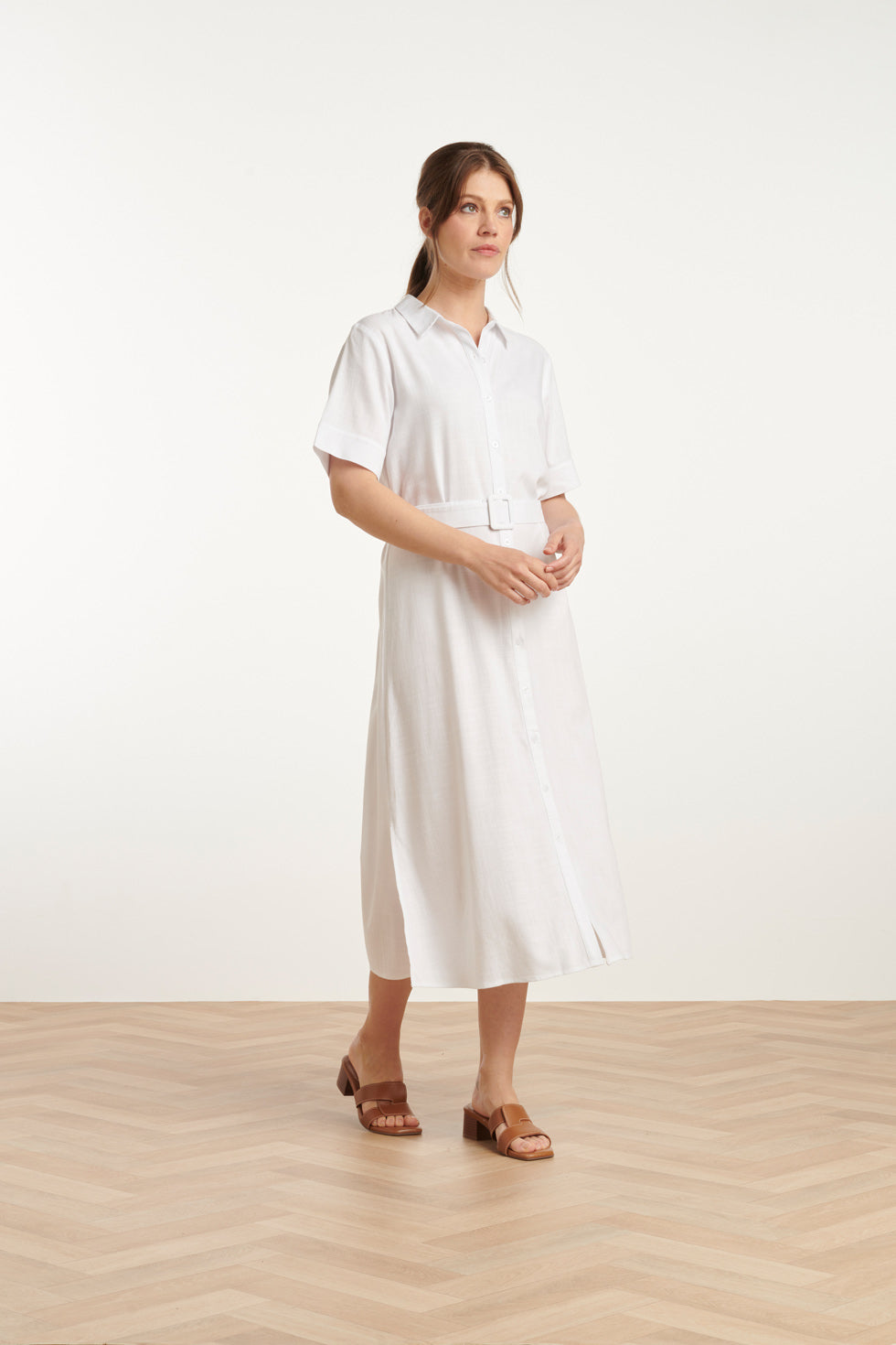 25150 Te Linnen Shirtjurk | White