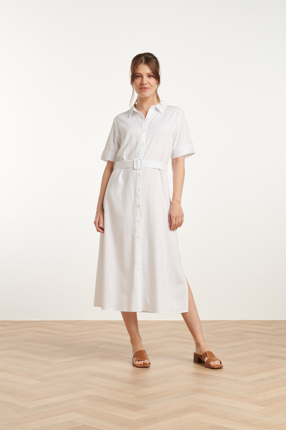 25150 Te Linnen Shirtjurk | White