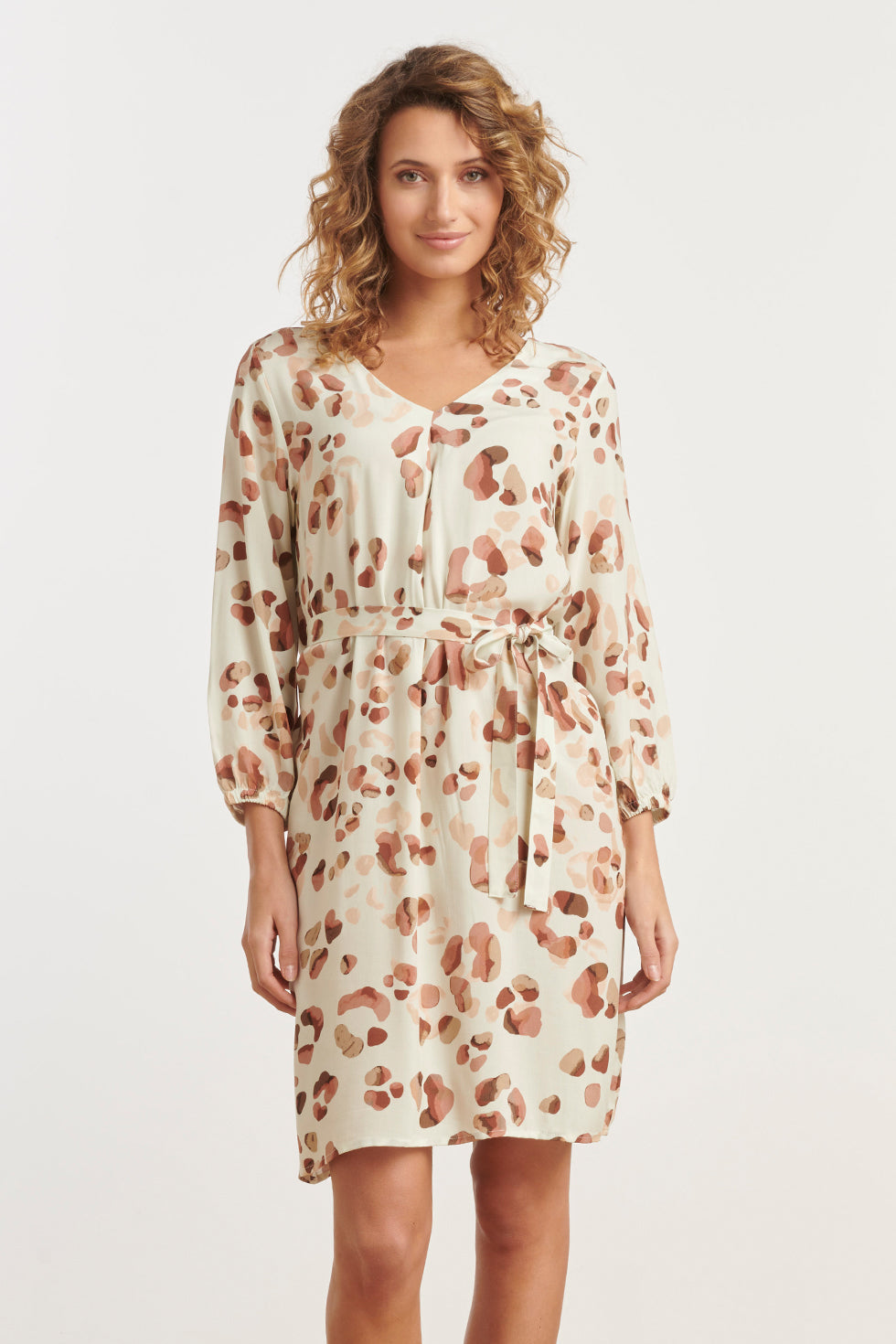 25163 Korte Jurk Met Dierenprint-Tinten | Sand-Multicolour