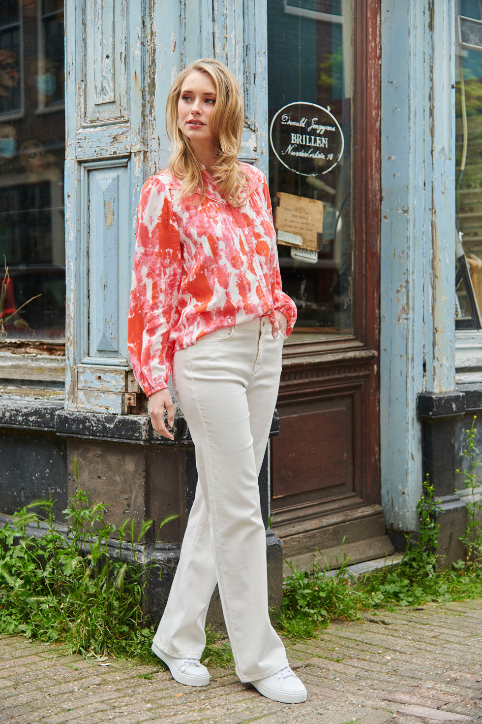 25181 Blouse Met Abstracte Verfspattersperzik | Muticolour