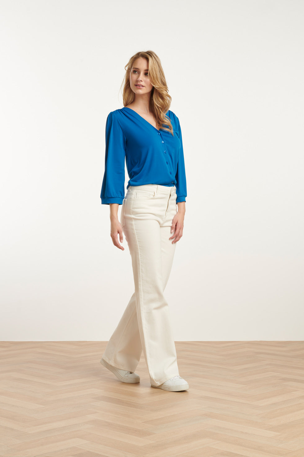 25207 Te Denim Straight Jeans | White