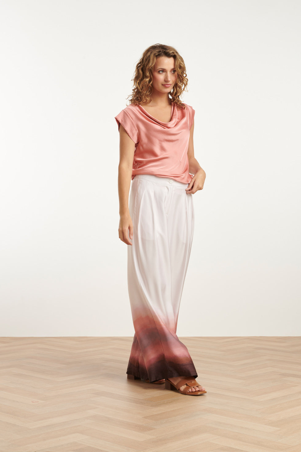 25212 Waterfall Satijn Top | Old Pink