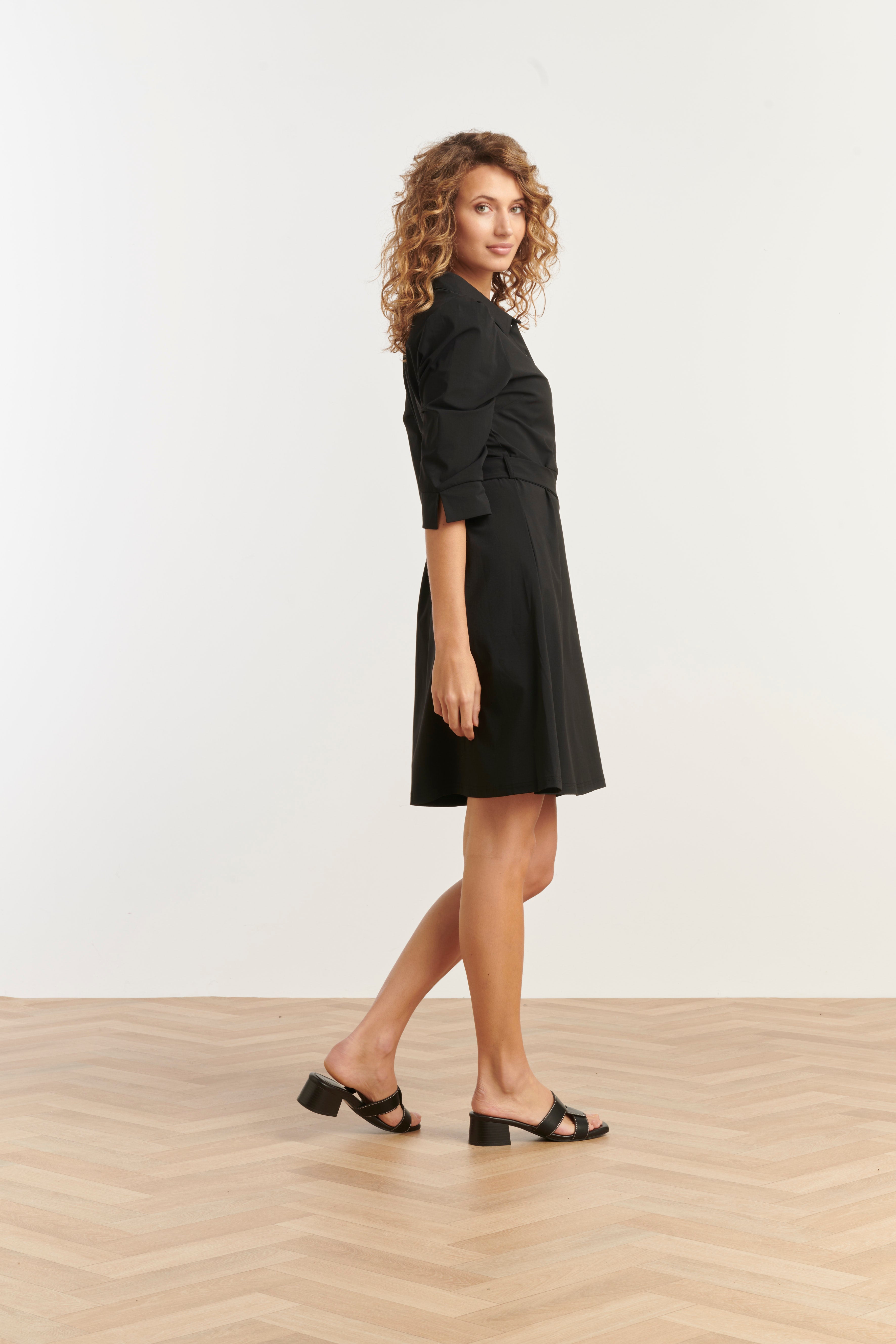 25243 Travel Kwaliteit Jurk | Black