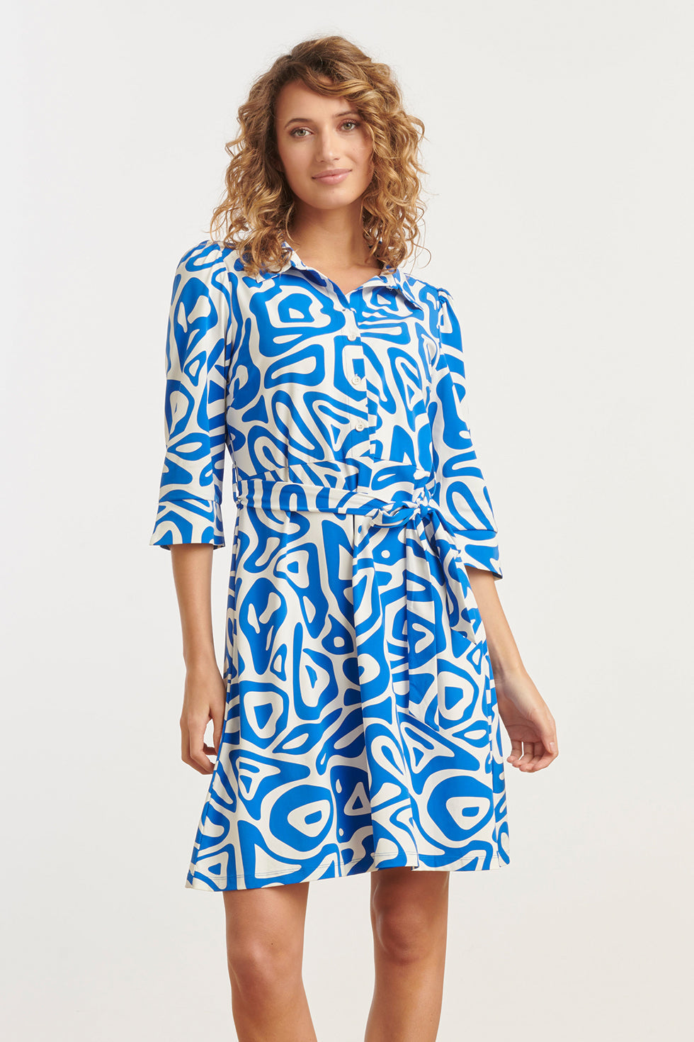 25245 Cobaltte Grafische Geprinte Jurktravelkwaliteit | Cobalt Blue-White