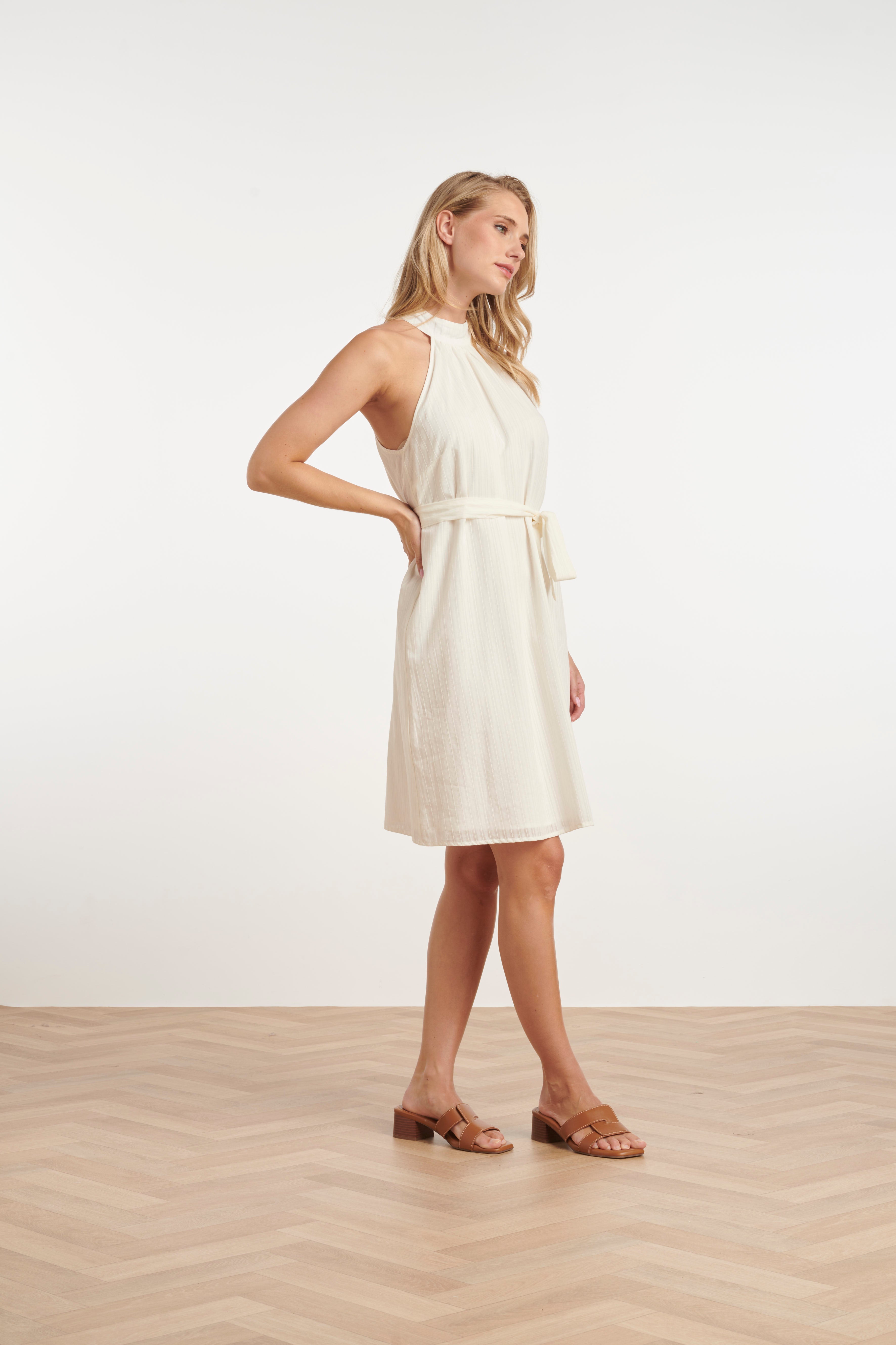 25317, Jurken | Off White