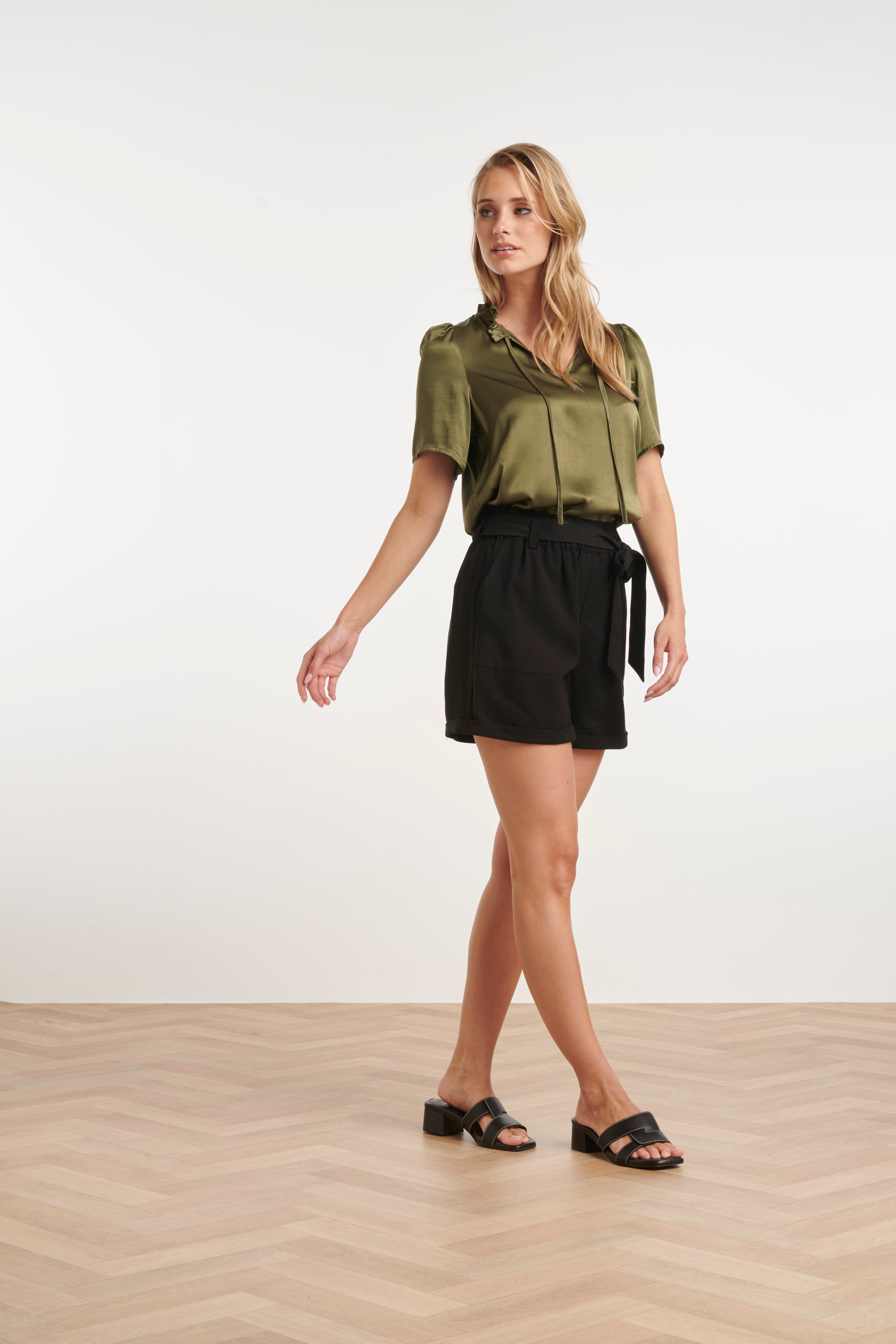 25321, Tops | Army Green