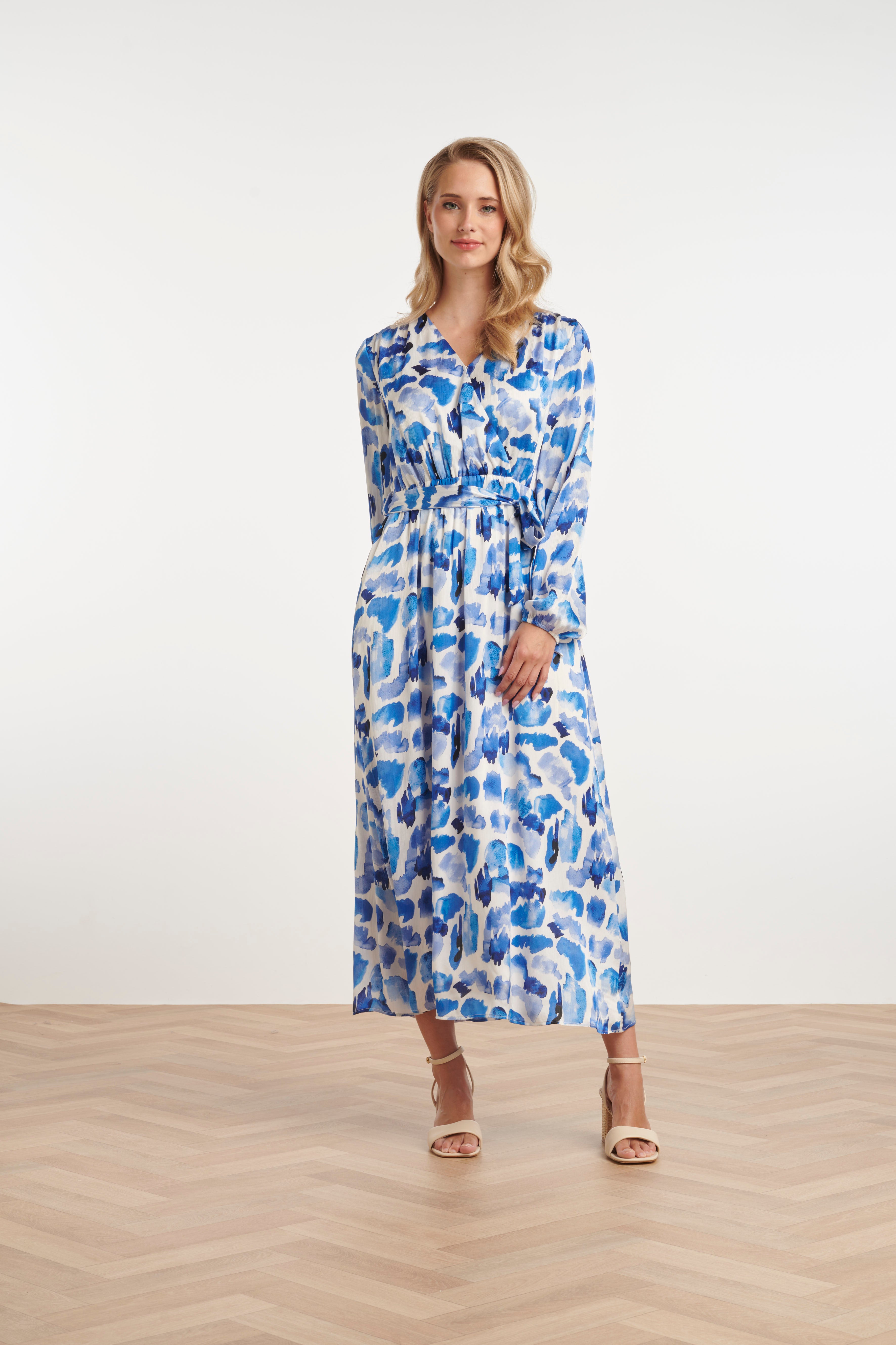 25364, Jurken | White-Blue