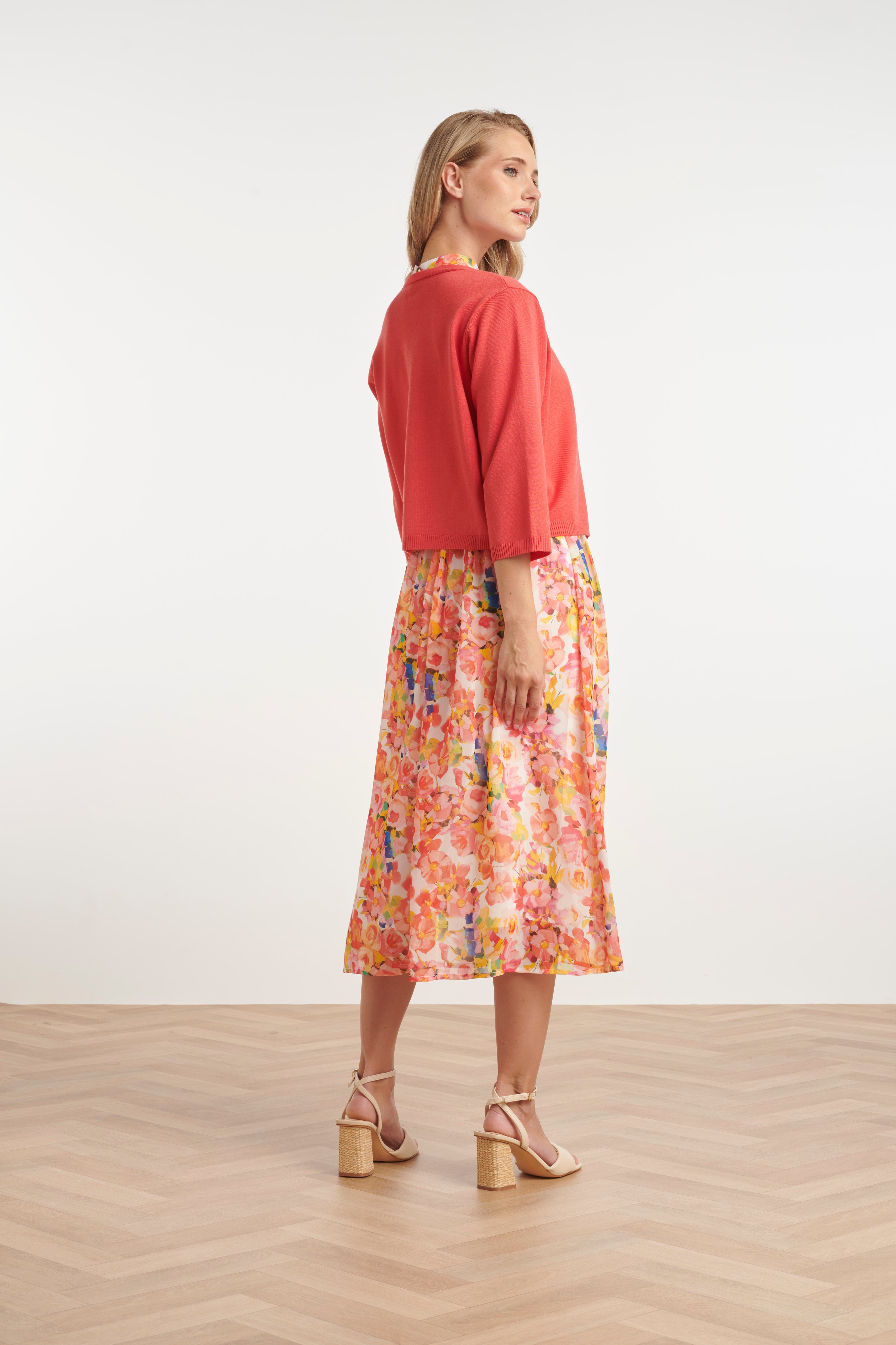 25377, Tops | Coral