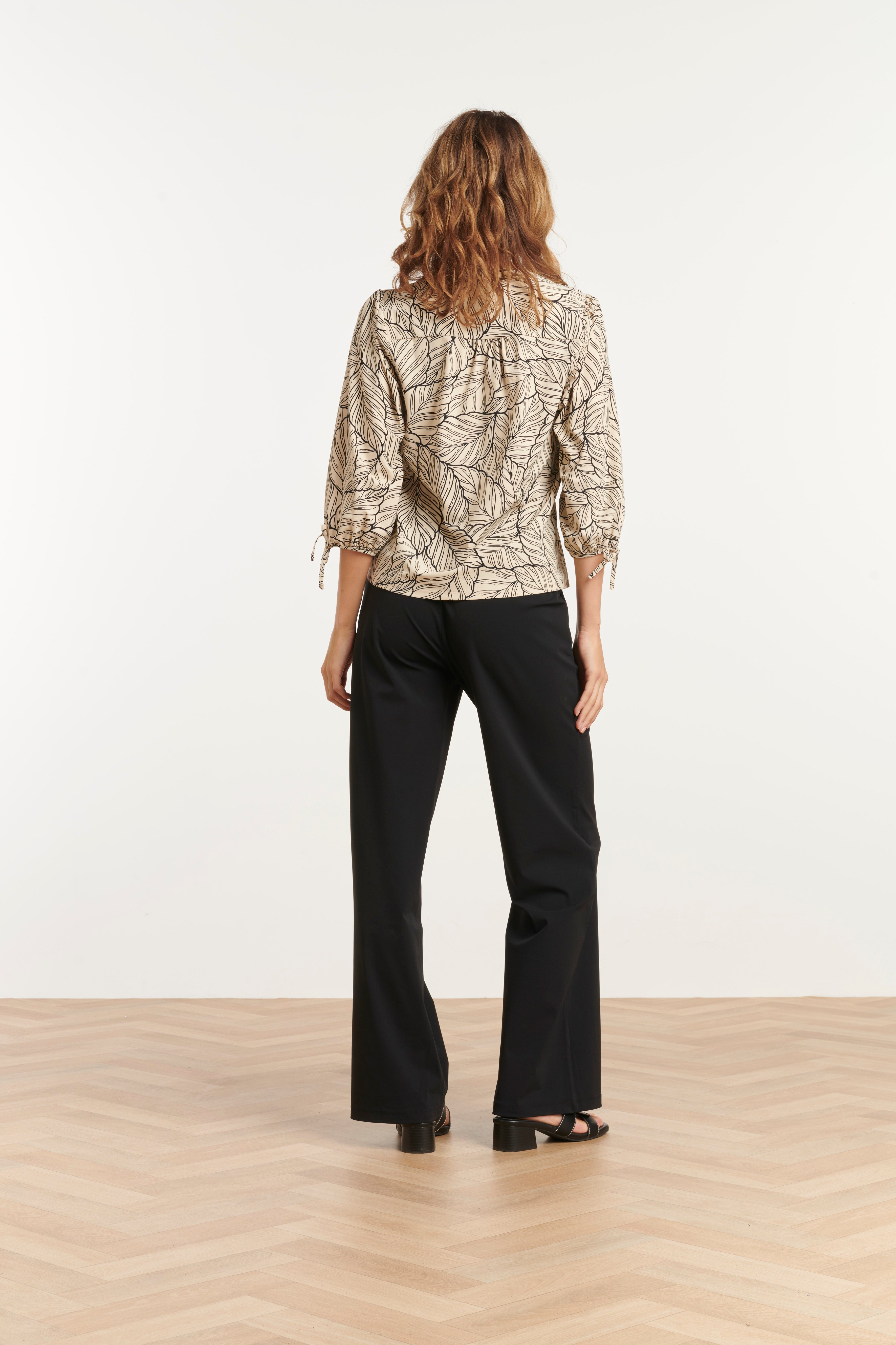 25395, Tops | Sand-Black