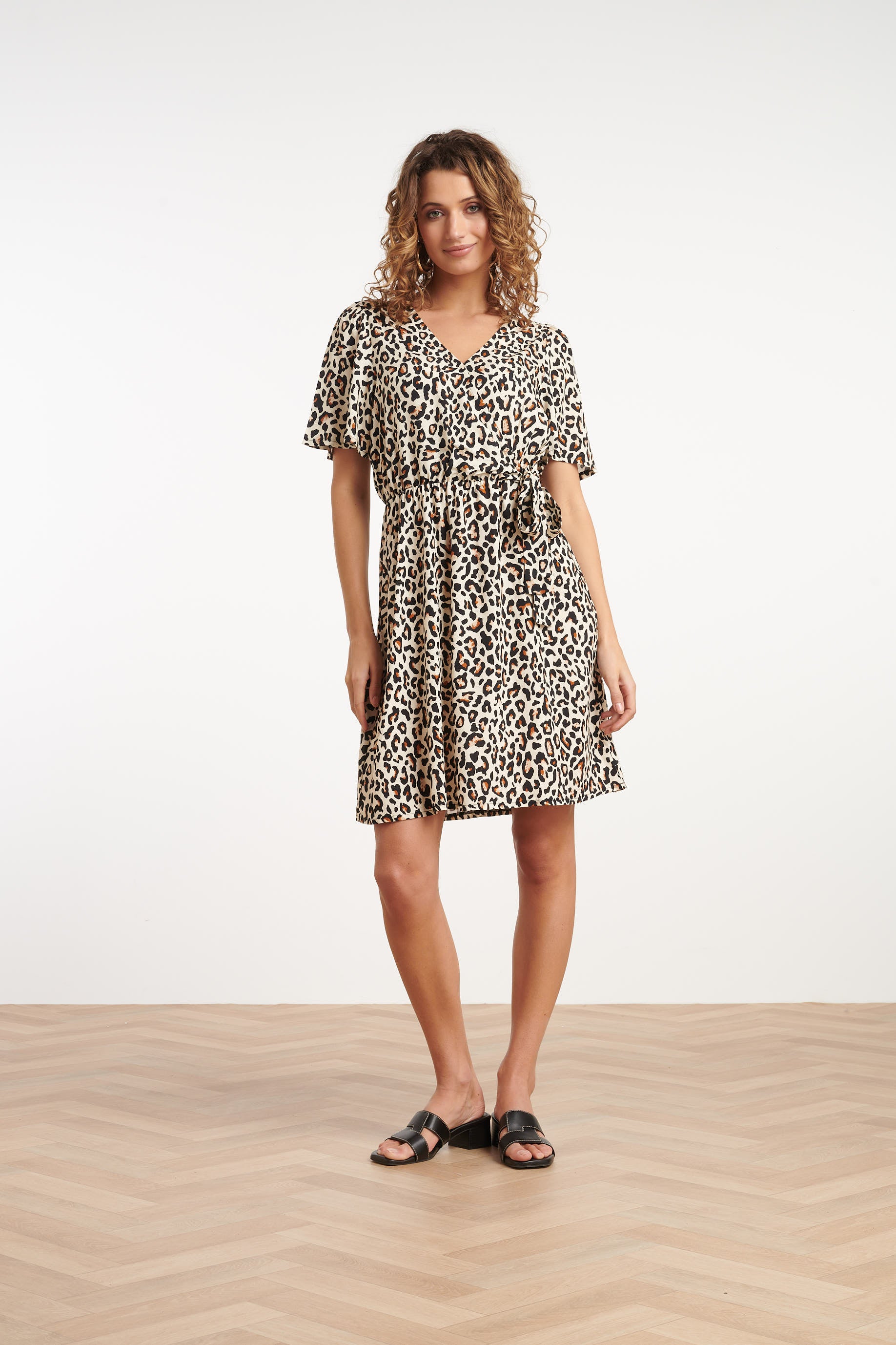 25426, Jurken | Brown-Black