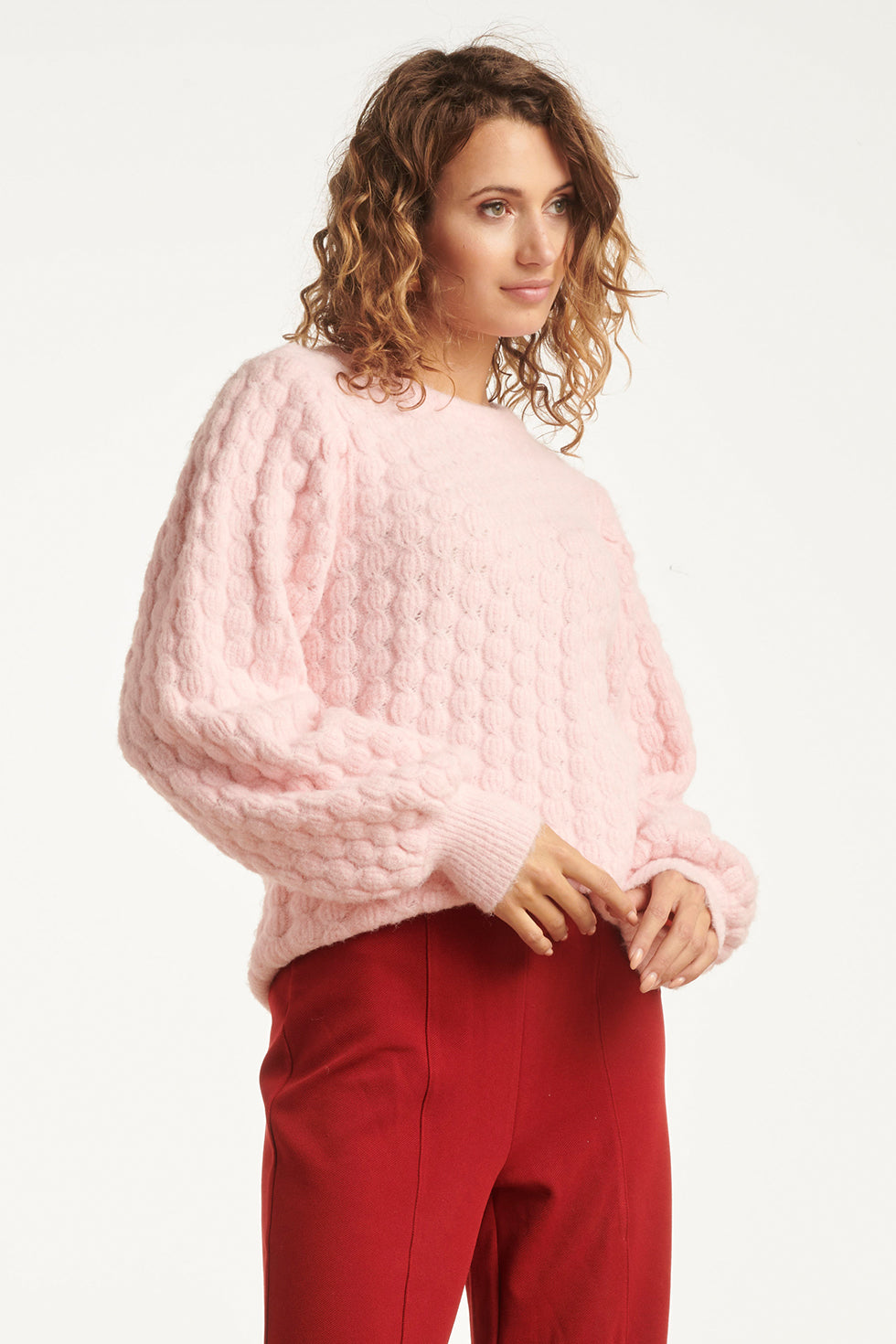 25502 Damesgebreide Vrouwelijke Losvallende Trui | Baby Pink