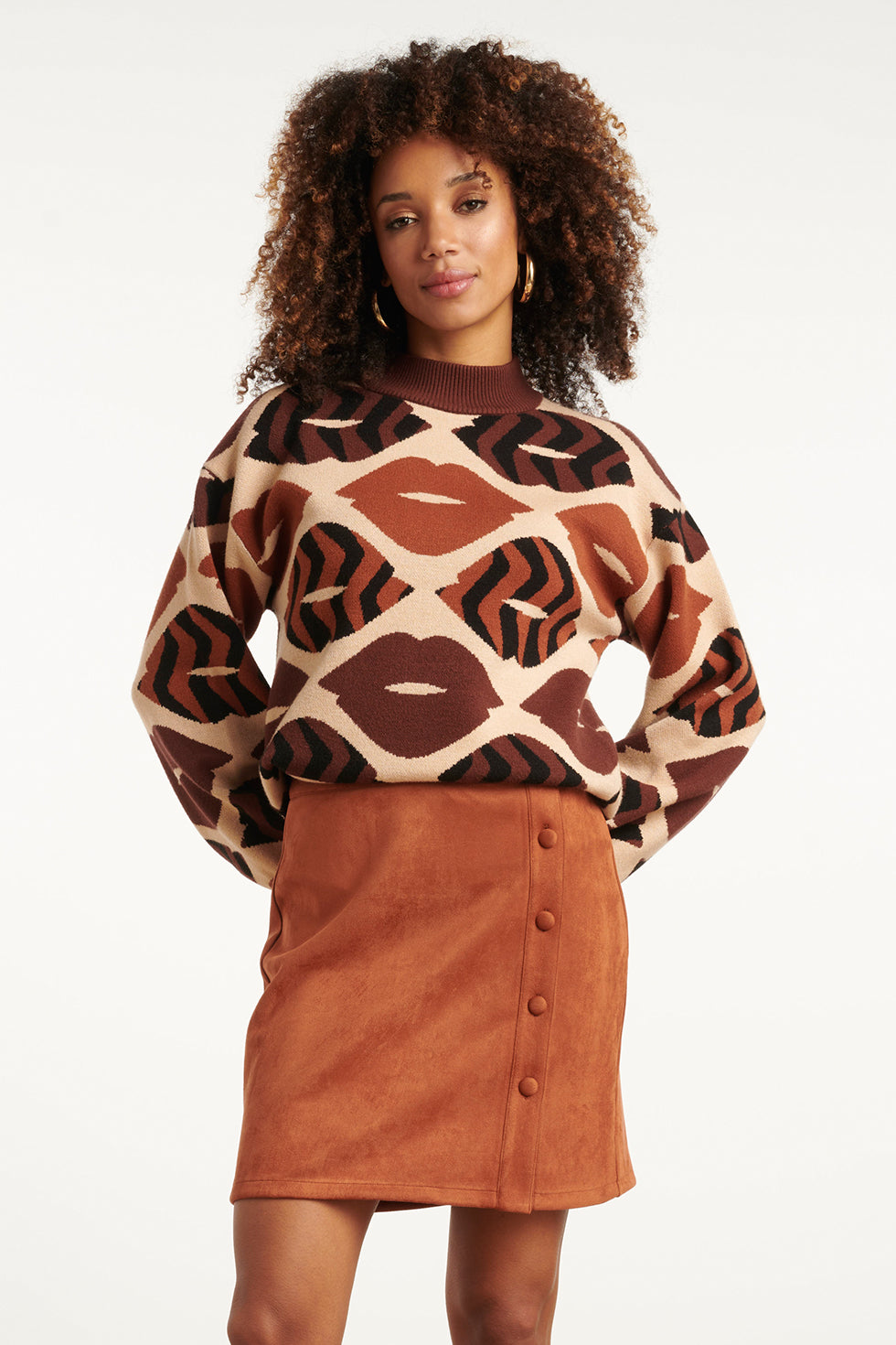 25529 Gebreide Trui met Lippenprint in Bruin en Cognac | Brown - Cognac