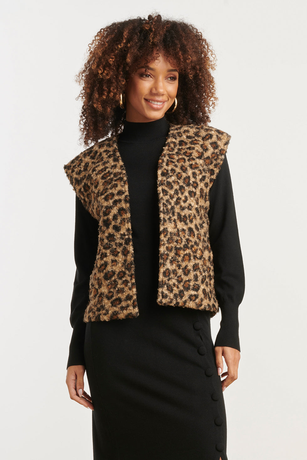 25543 Bouclé Gilet met Dierenprint in Camel en Zwart | Camel - Black