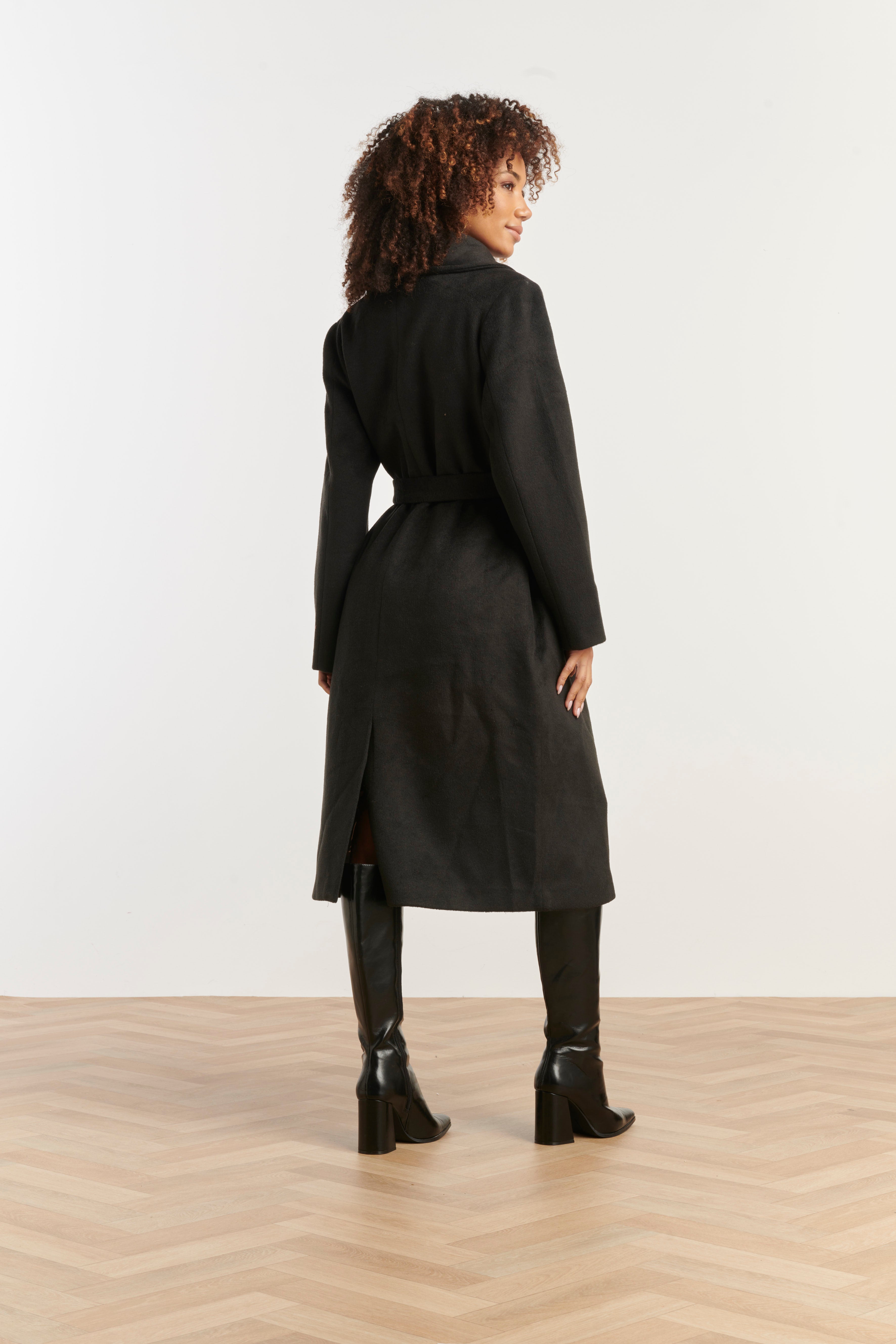 25555 Lange Uni Jas Met Ceintuur | Black