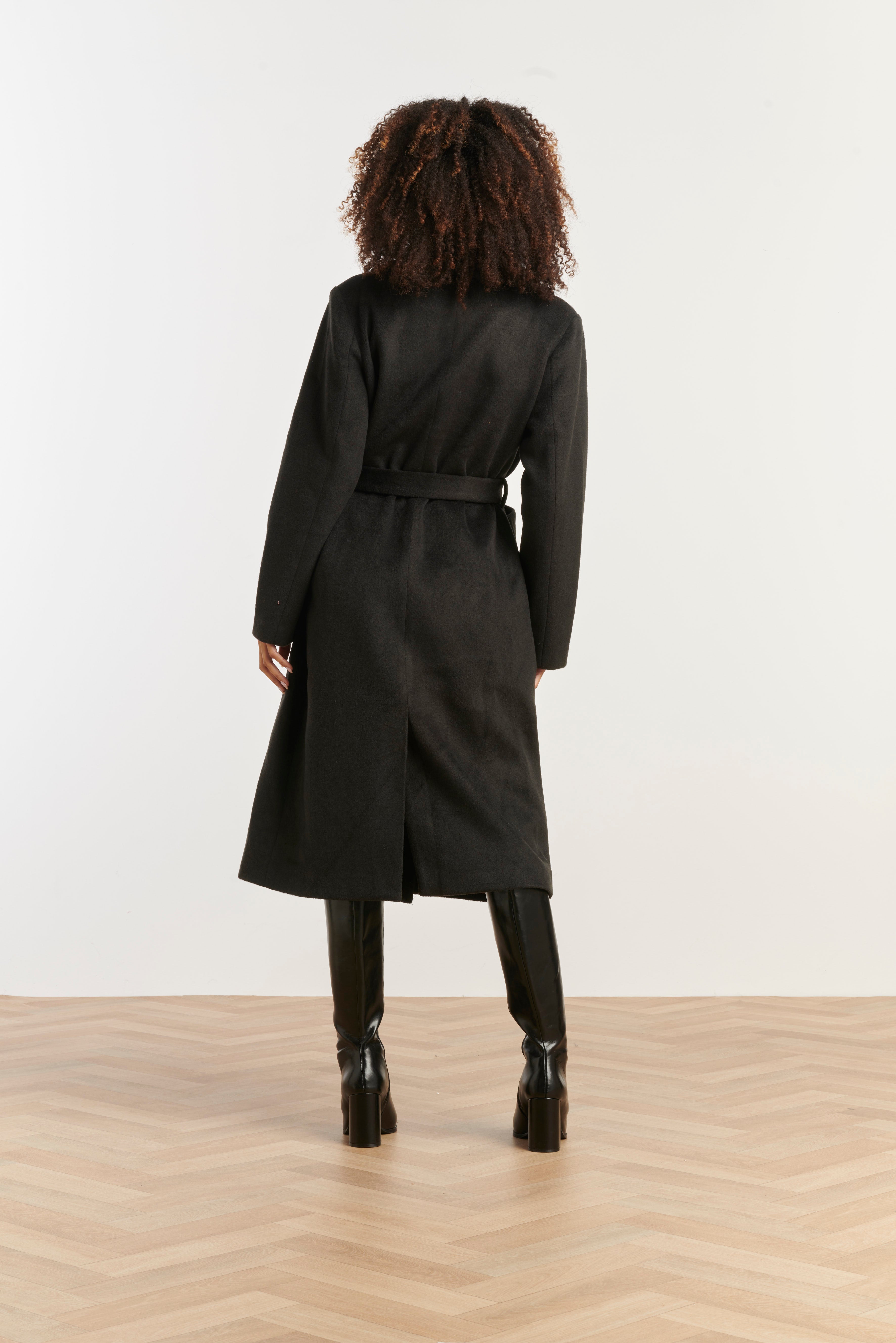 25555 Lange Uni Jas Met Ceintuur | Black