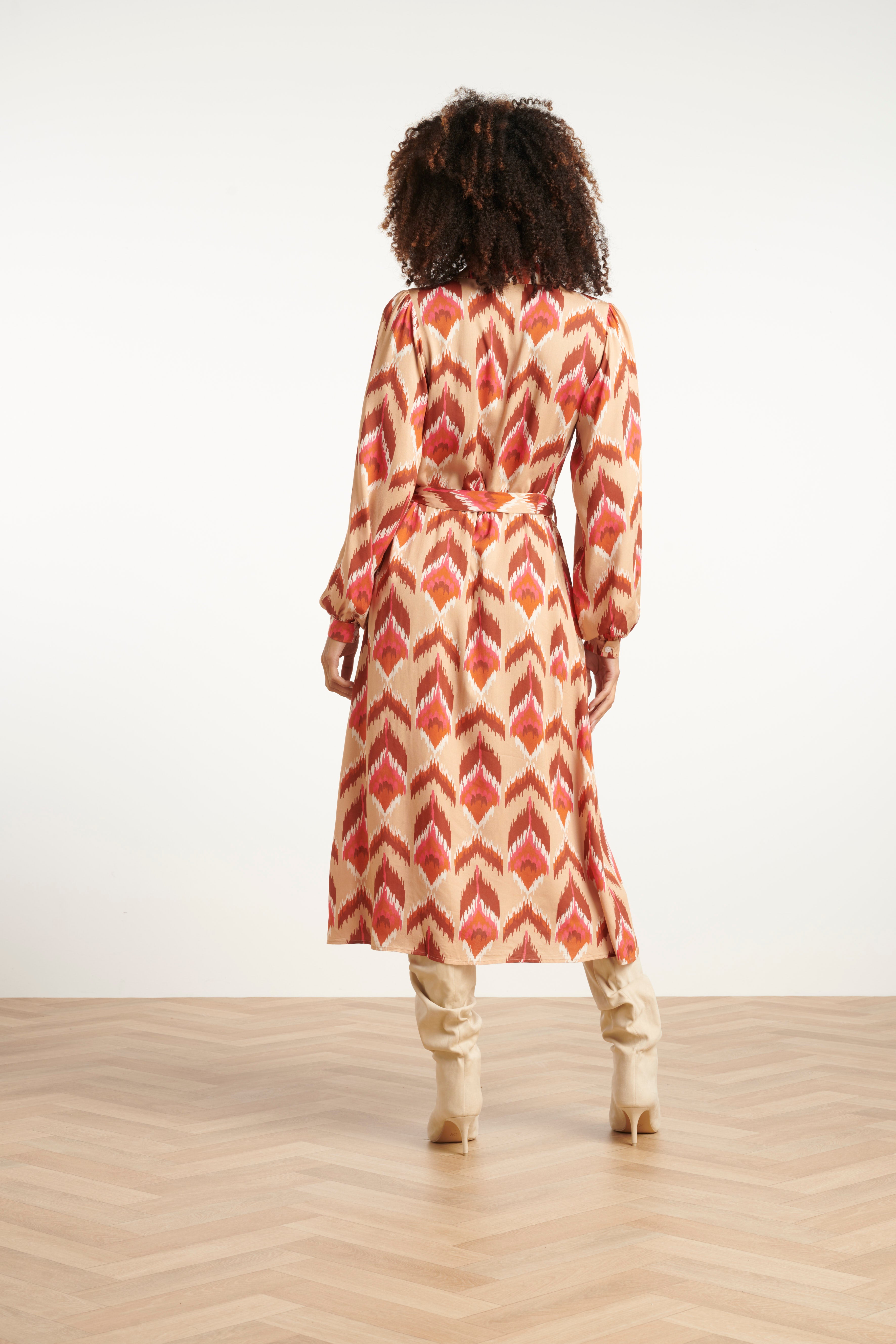 25572 Aztec Midi Jurk In Warmroze En Camel | Camel - Muticolour