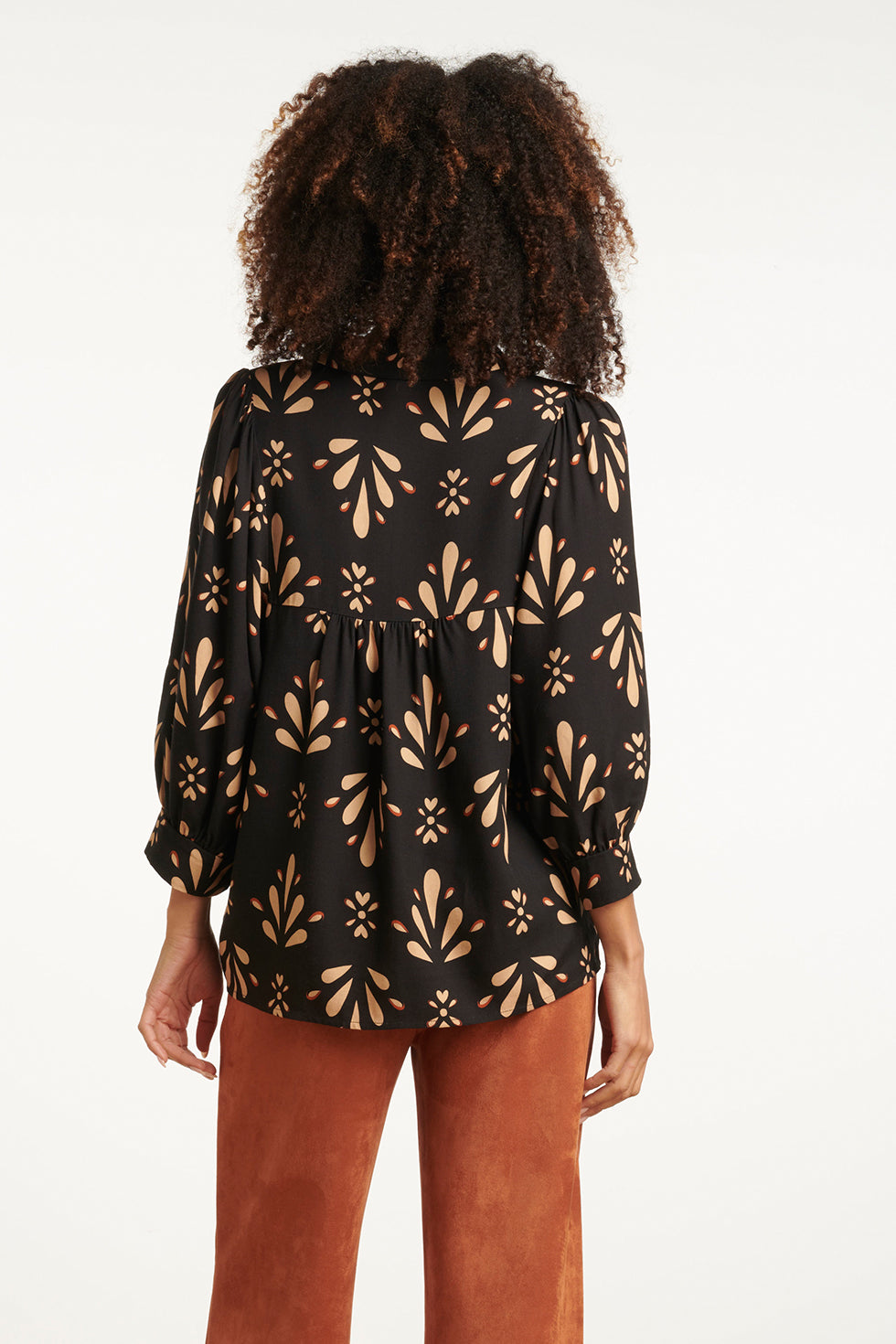 25598 Ornament Geprint Top in Zwart en Camel | Black - Camel