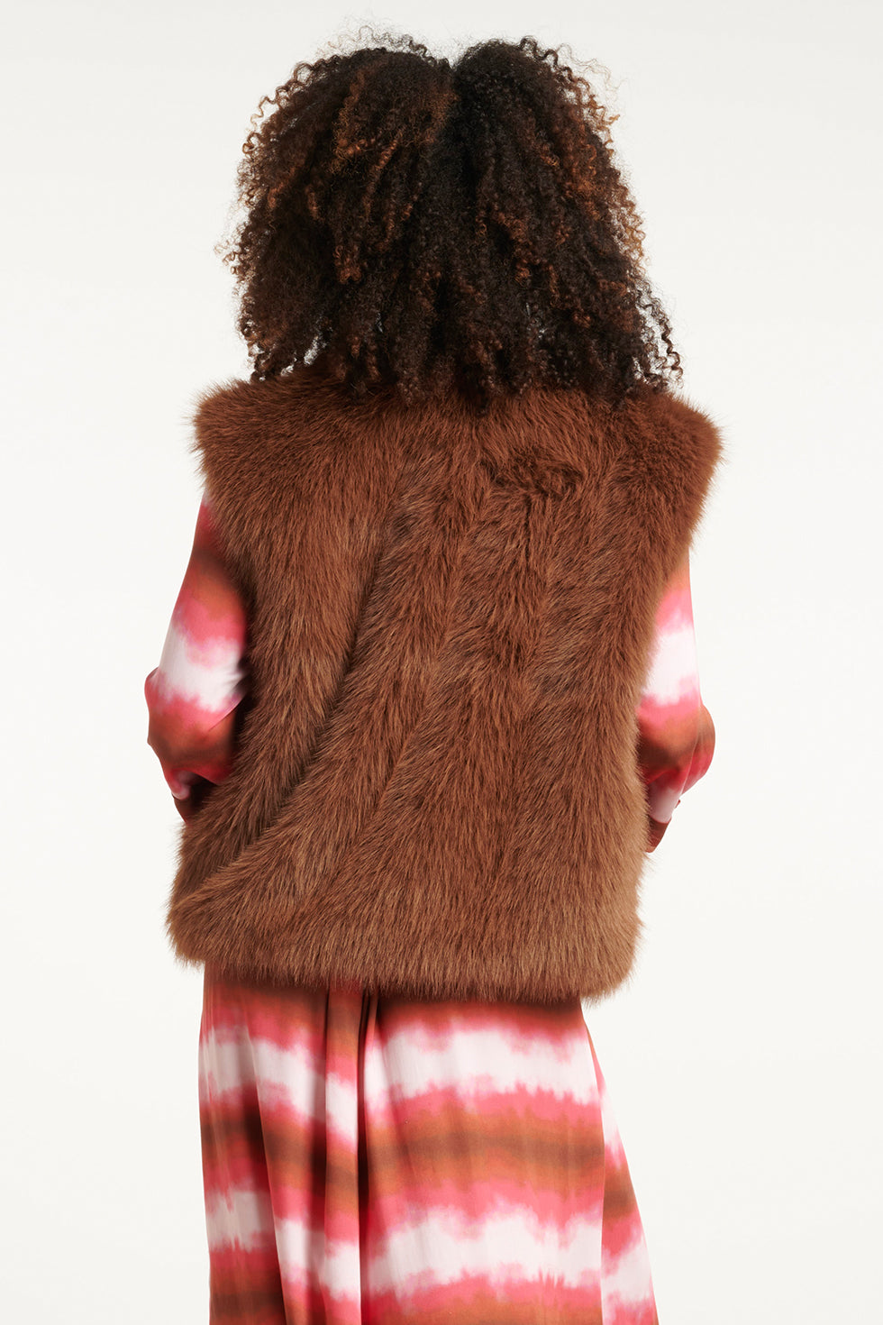 25621 Bruin Faux Fur Gilet | Brown
