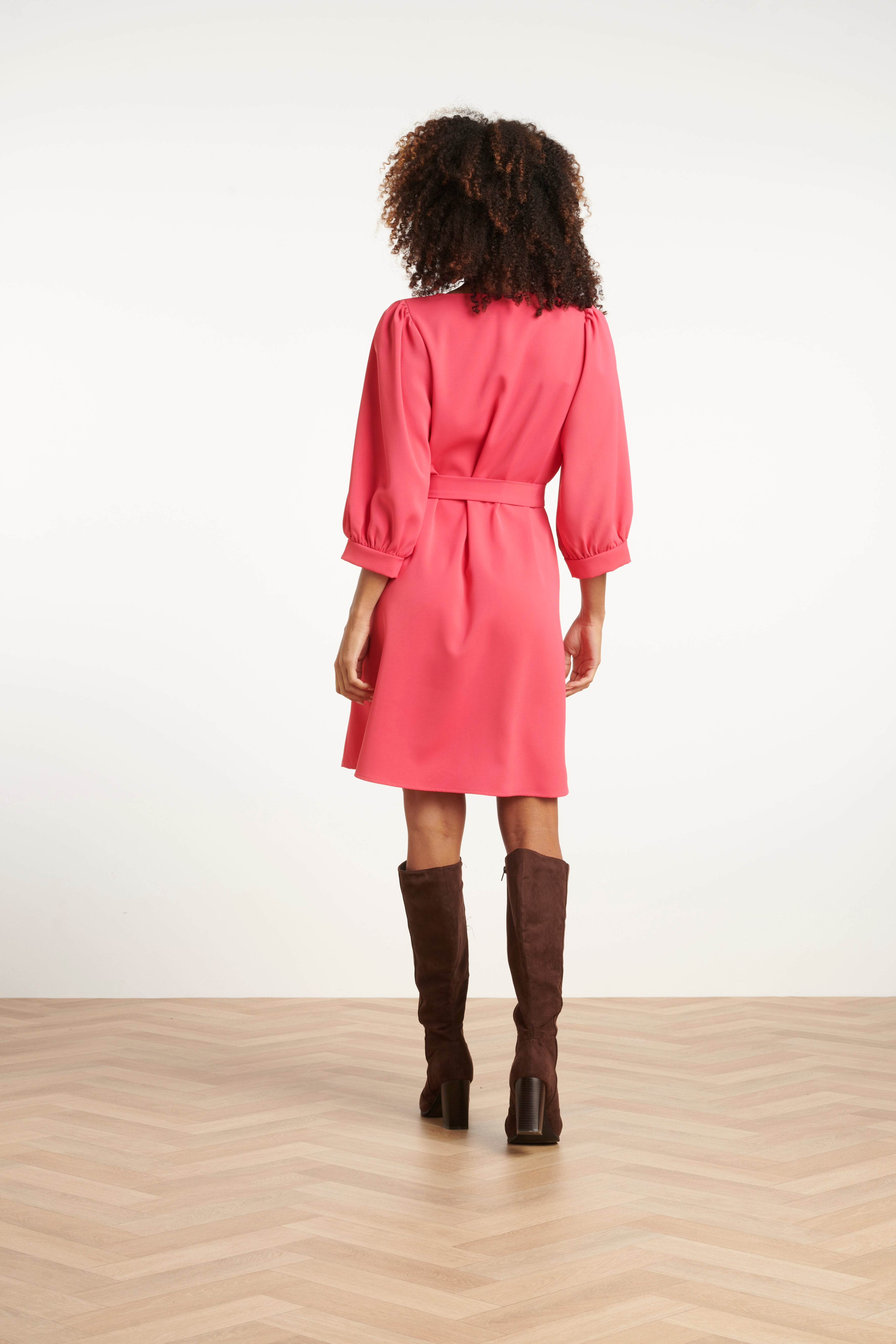 25634 Damesmarineblauwe Korte Jurk | Cerise