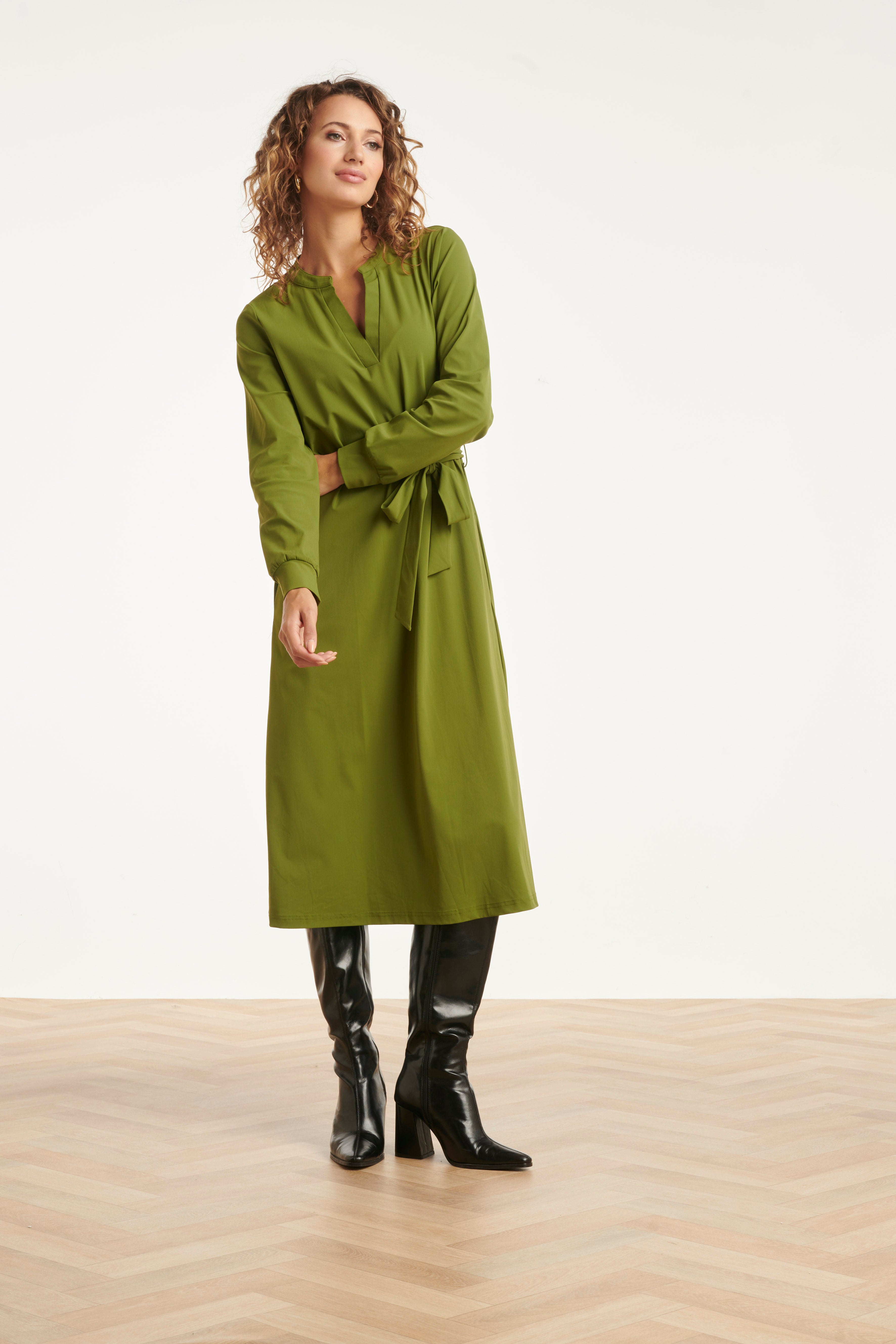 25657 Smashed Lemon Damesarmygroene Travelkwaliteit Midi Jurk | Army