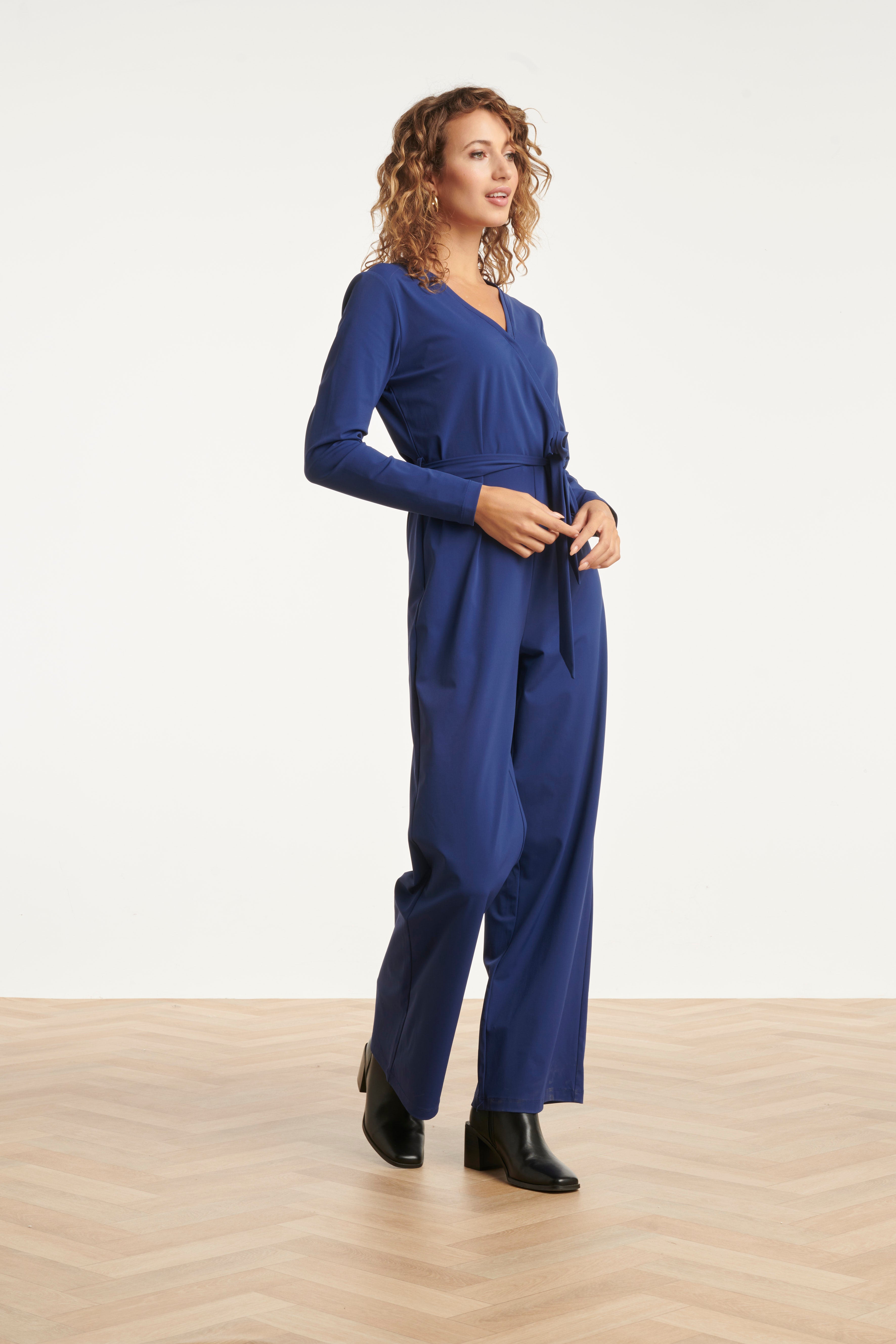 25696 Jumpsuit In Travelkwaliteit | Navy