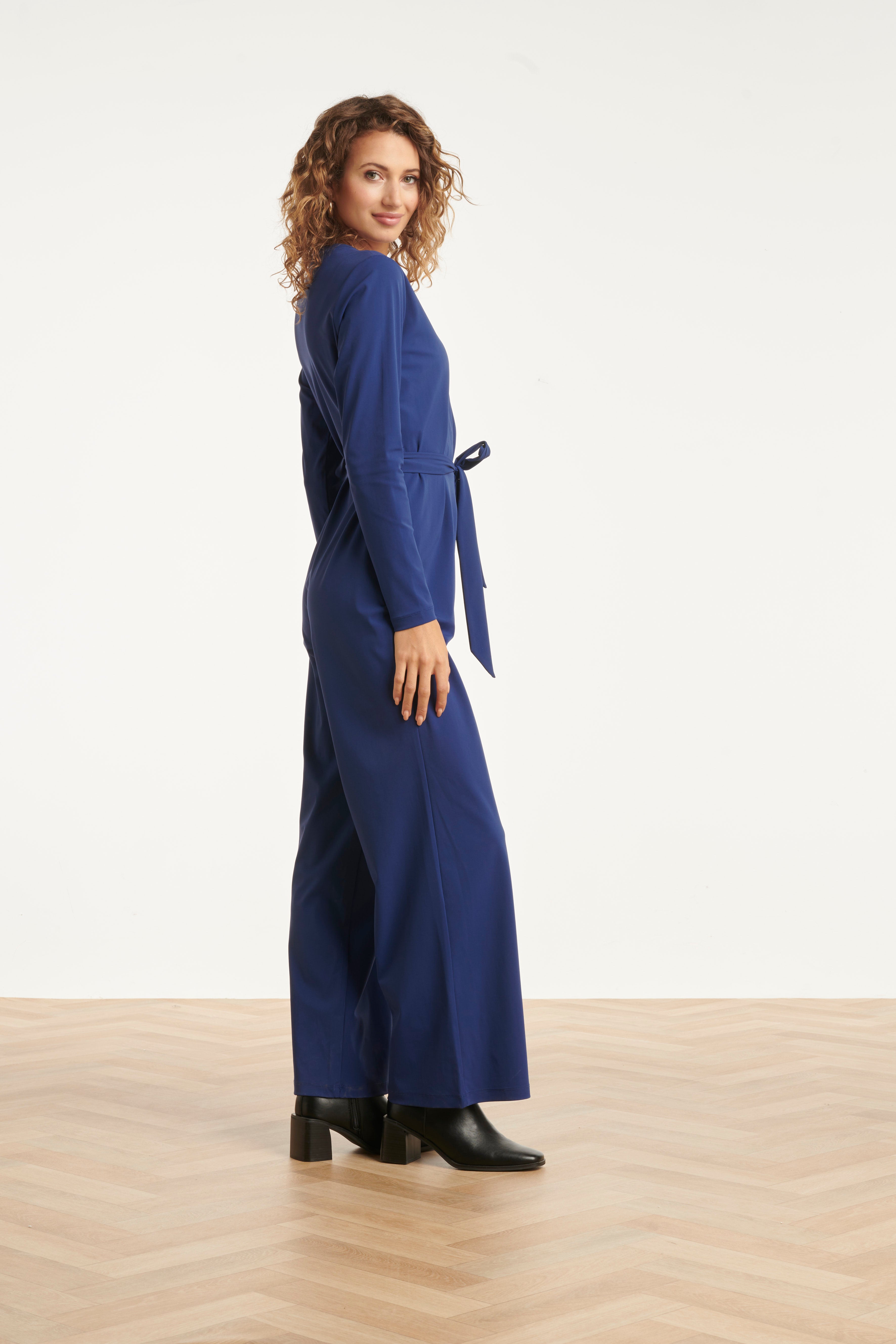 25696 Jumpsuit In Travelkwaliteit | Navy
