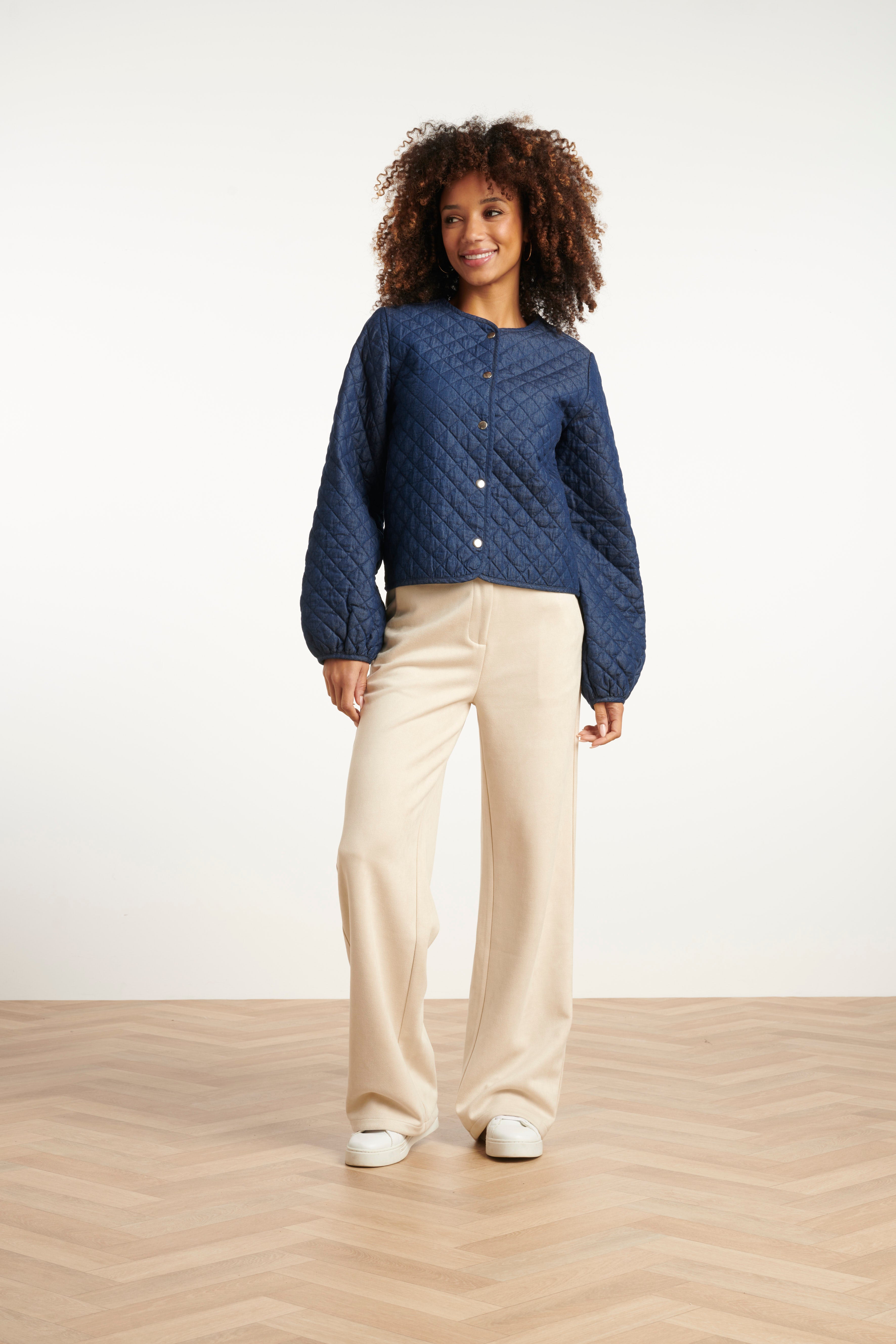 25699 Casaco de Ganga em Denim Azul Escuro | Denim Azul Escuro