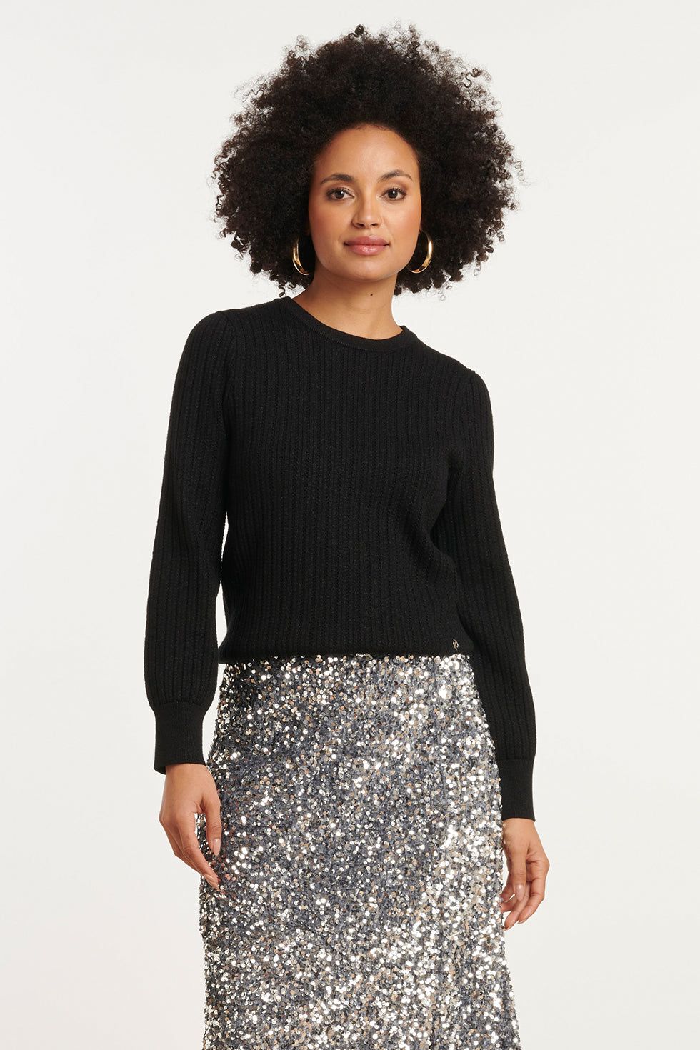 25743 – Gebreide Top Met Structuur | Black - Gold