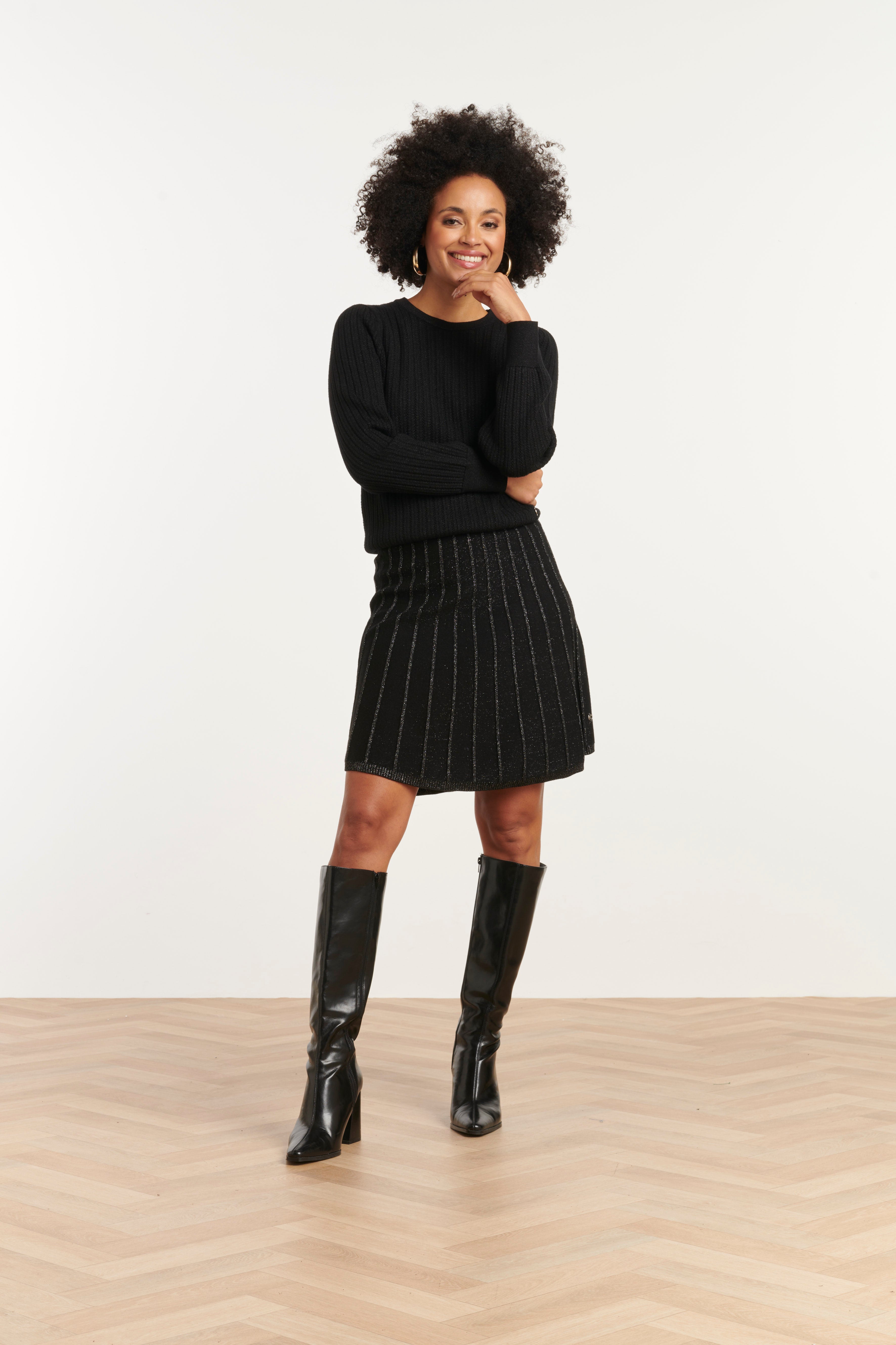 25744 – Smashed Lemon Gebreide rok met plissé-effect | Black