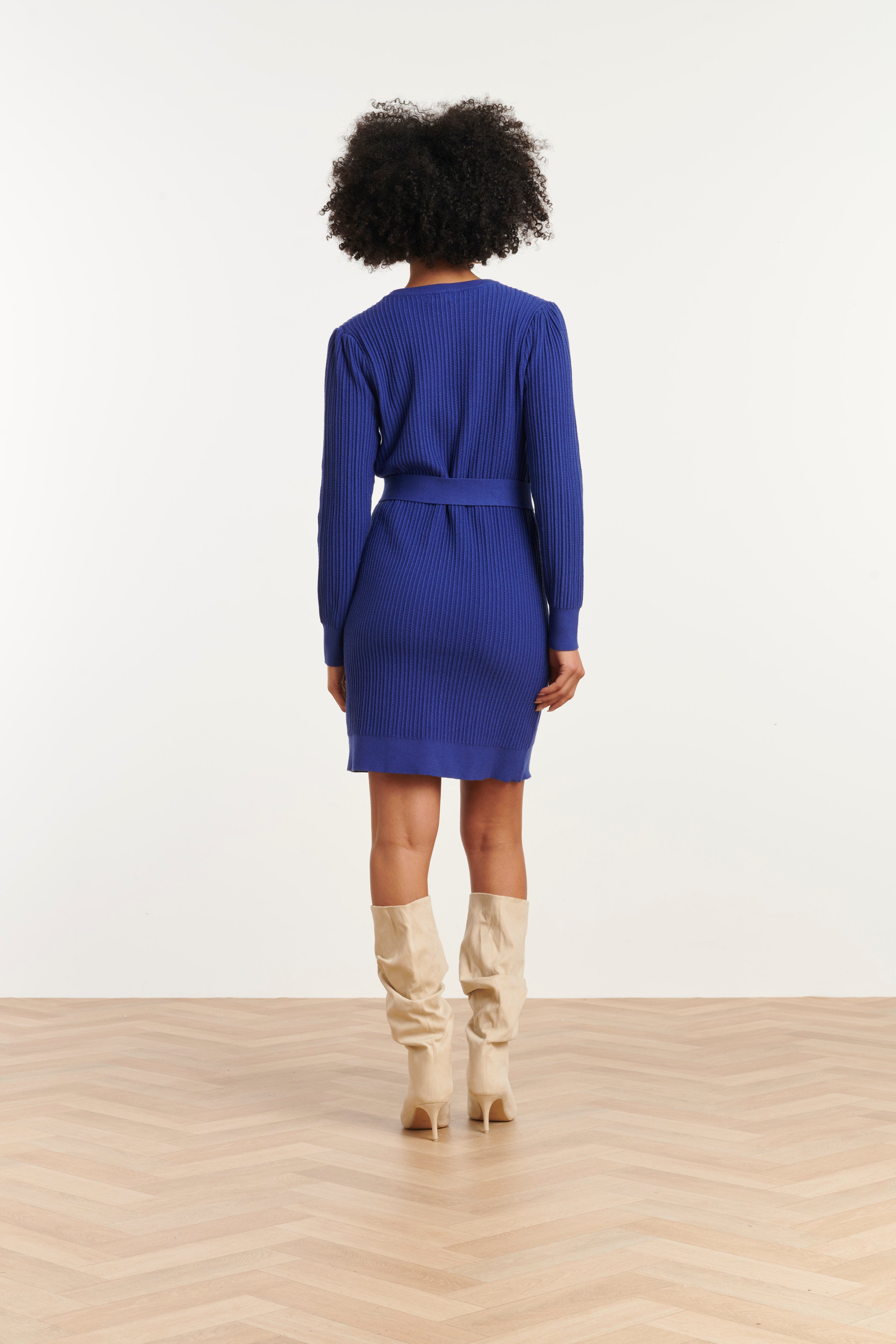 25746 – Gebreide Jurk Met Ceintuur | Navy