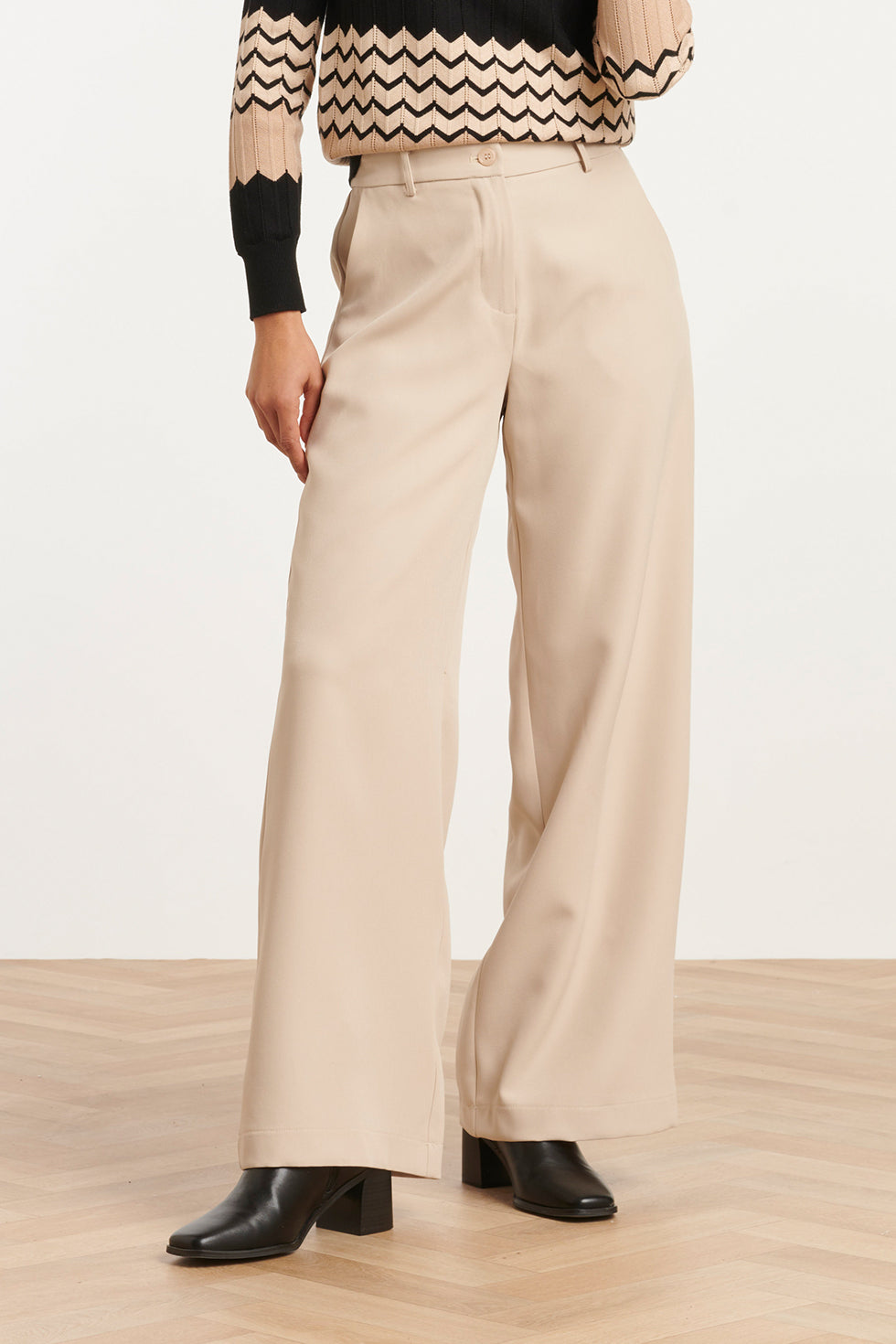 25759 – Pu Broek Met Rechte Pijp | Sand
