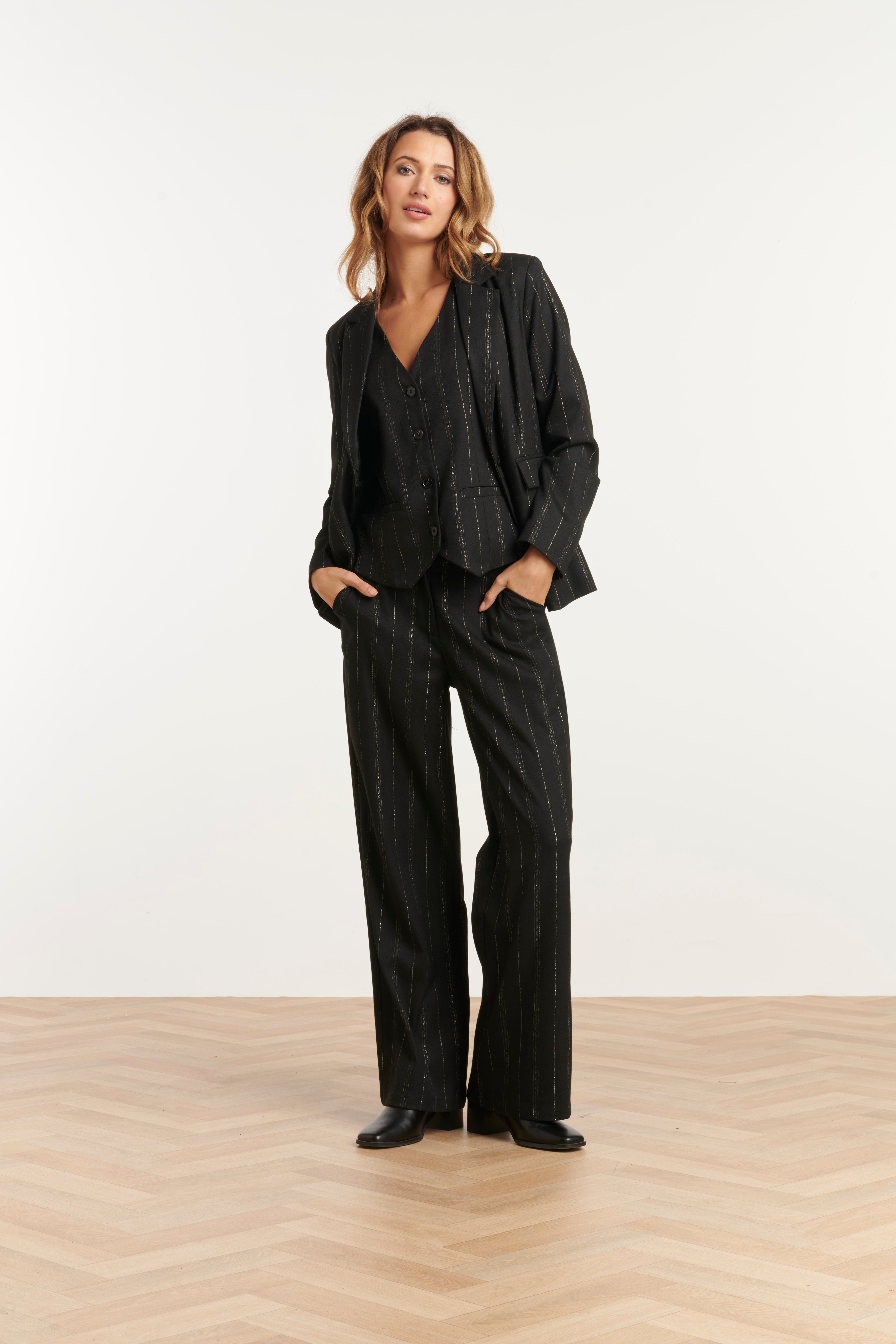 25779 – Broek Met Fijn Streepdessin | Black