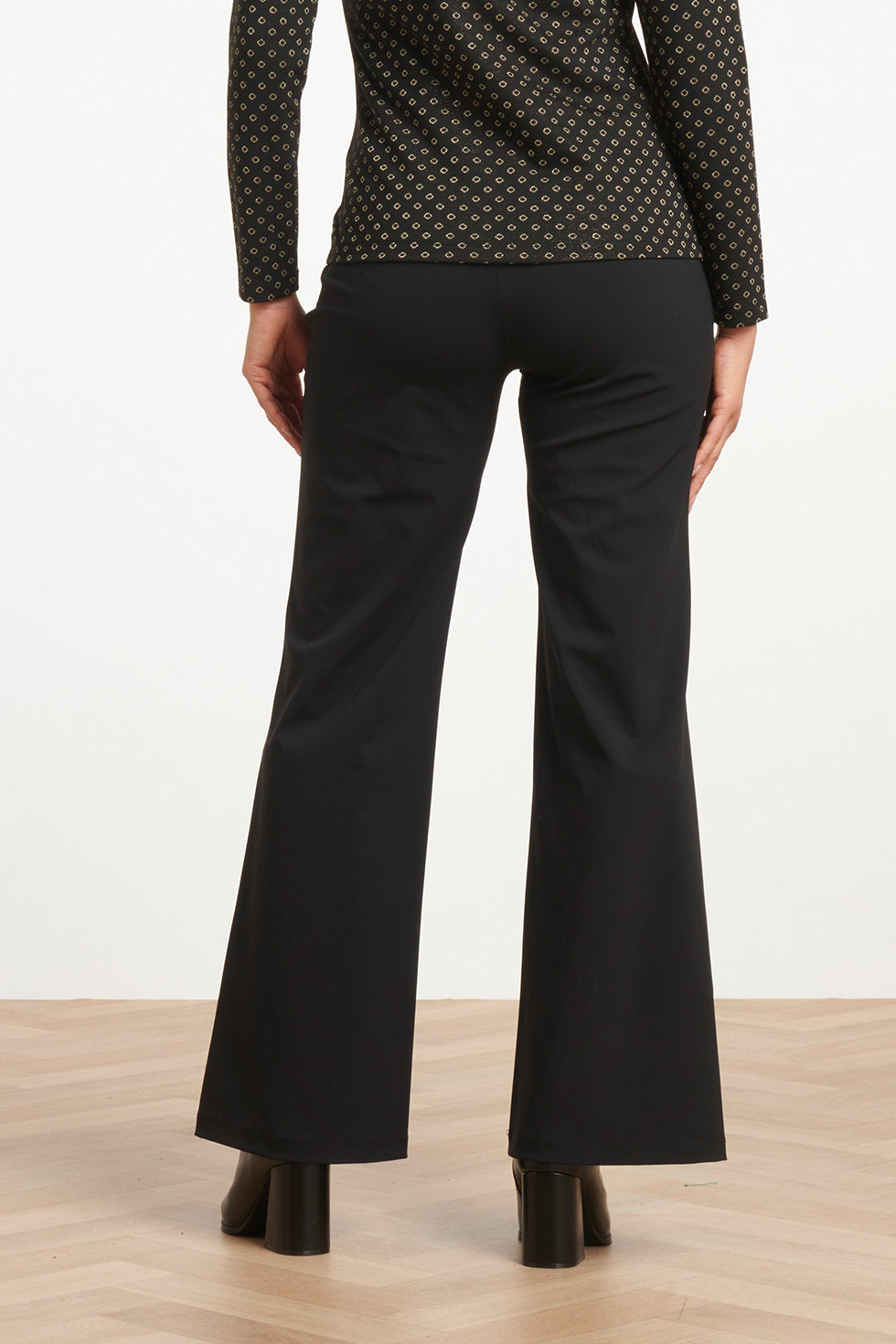25811 – Travel Broek | Black