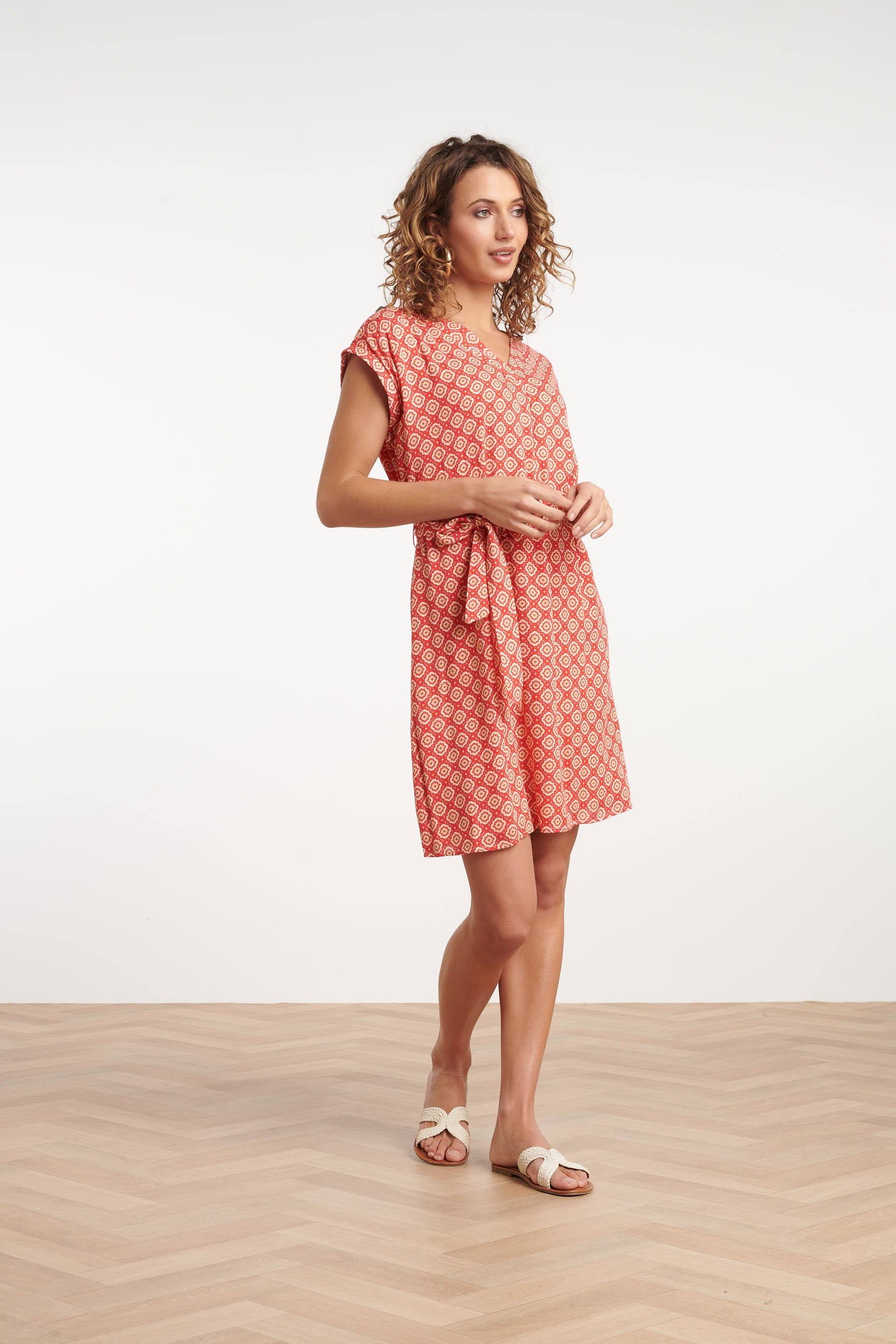 35026, Jurken | Red-Multicolour