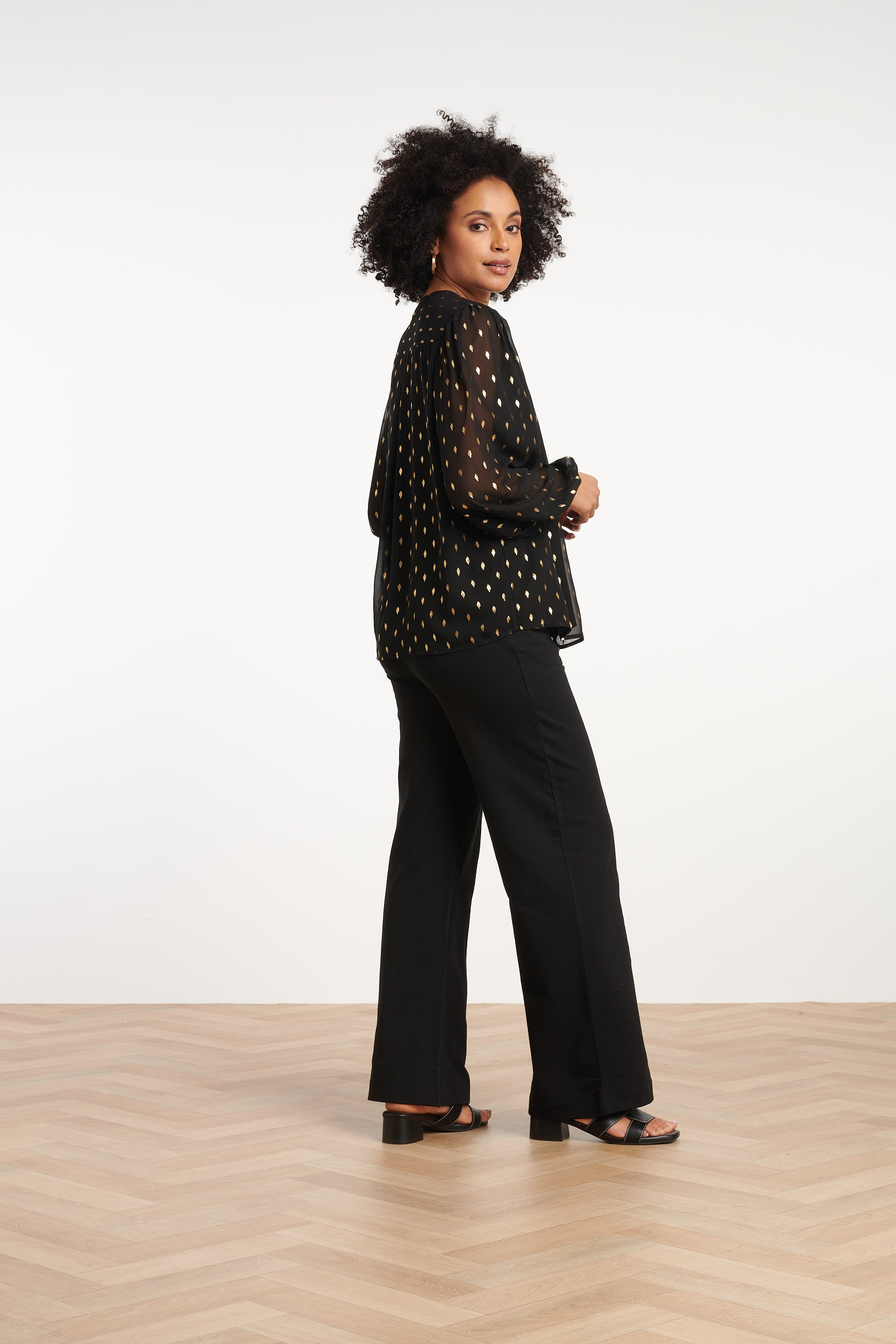 35051, Tops | Black-Gold