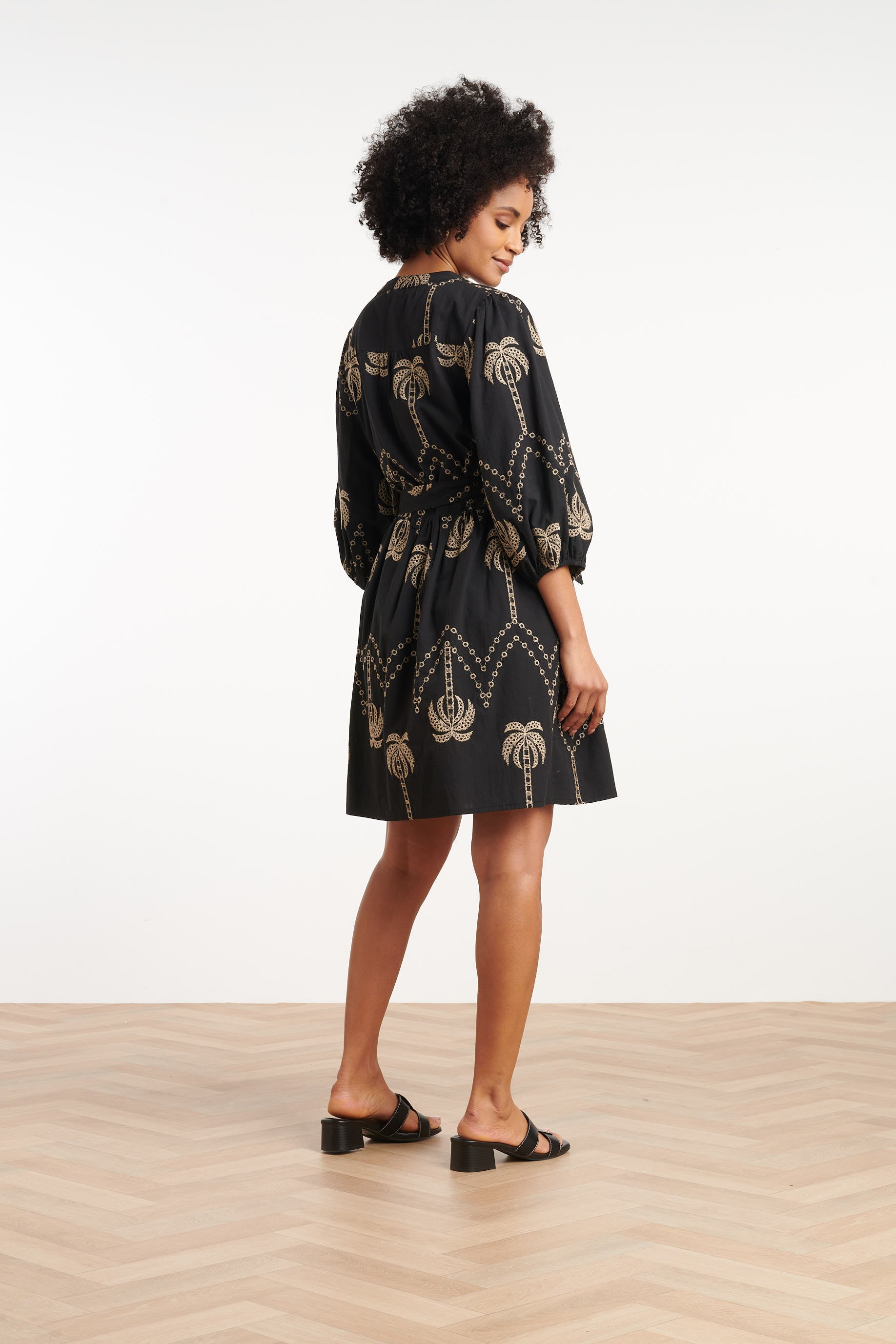 35087, Jurken | Black-Sand