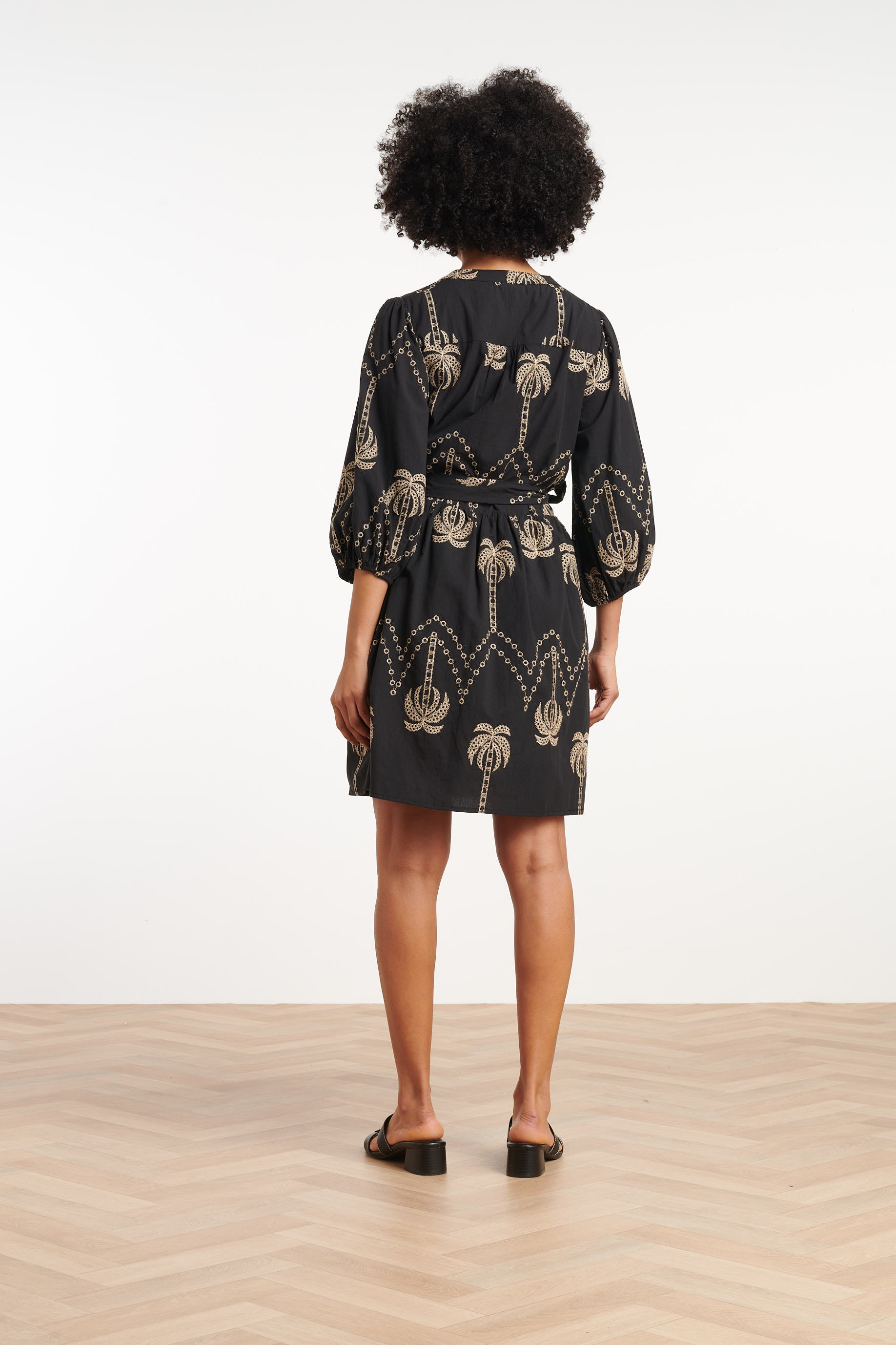 35087, Jurken | Black-Sand