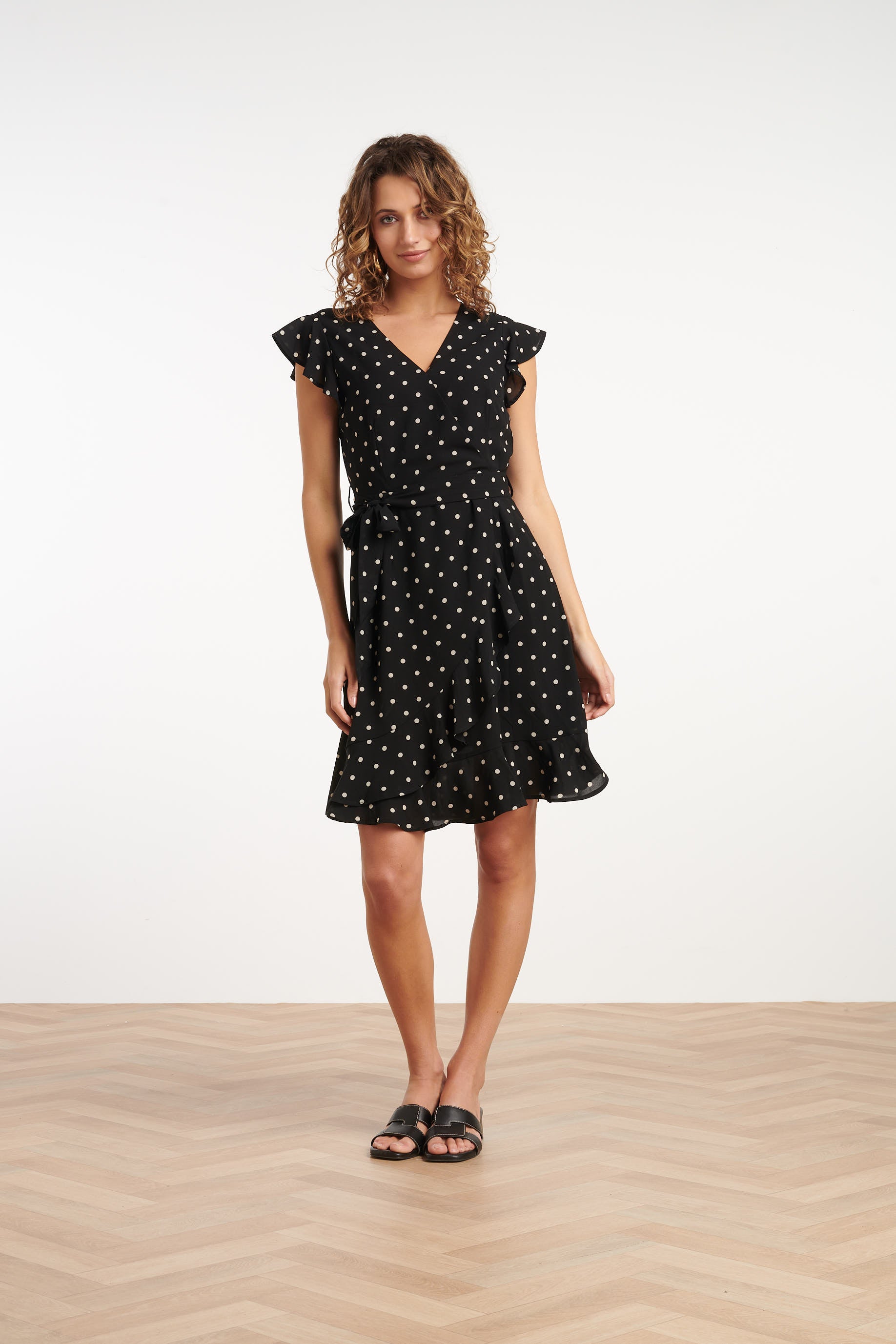 35096, Jurken | Black-Off-White