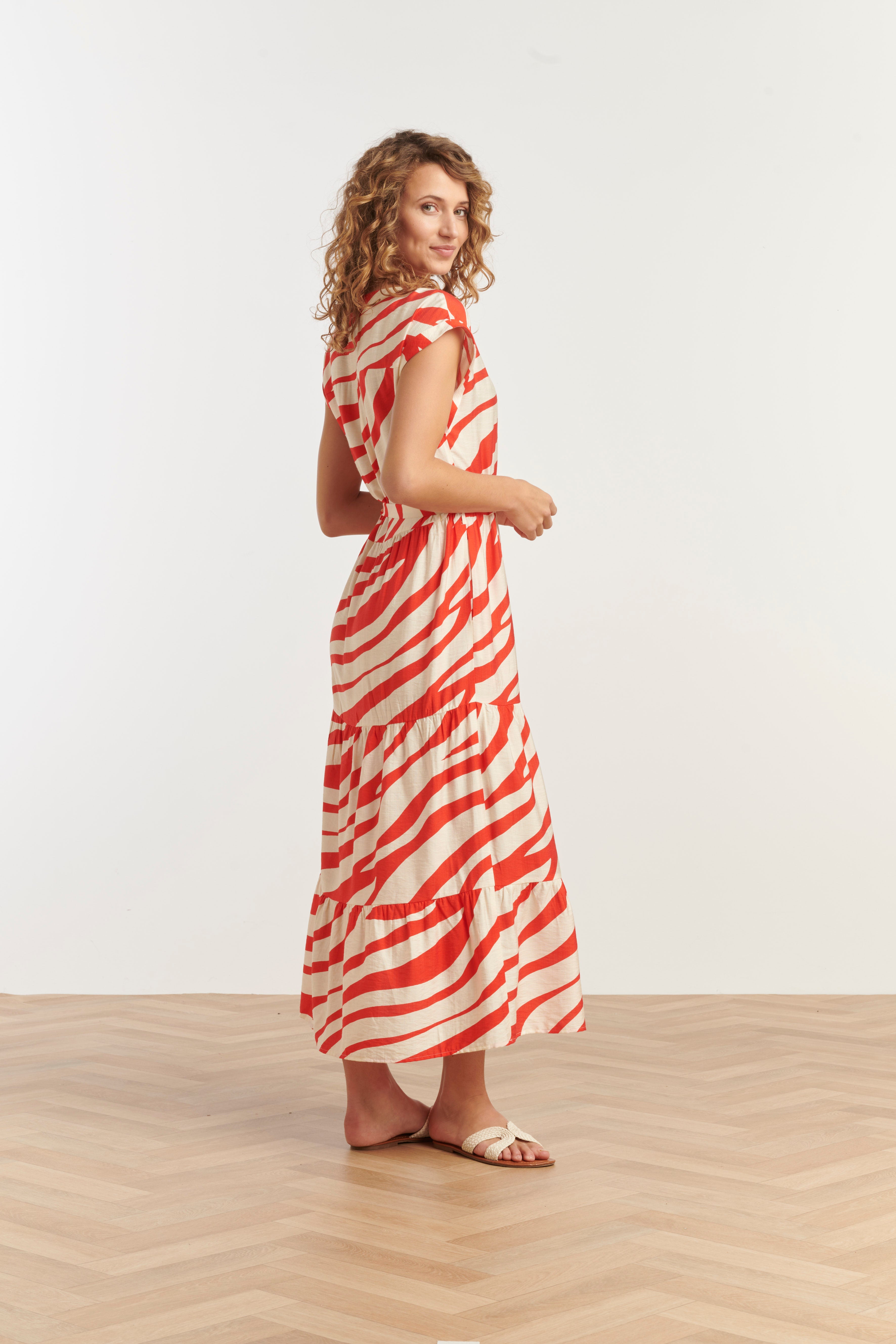 35155, Jurken | Sand-Red
