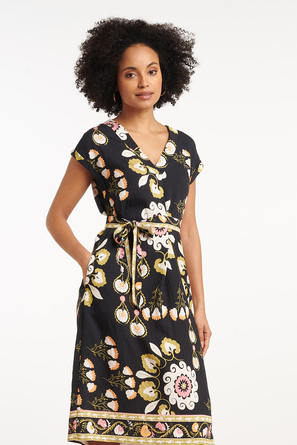 35156, Jurken | Black - Muticolour