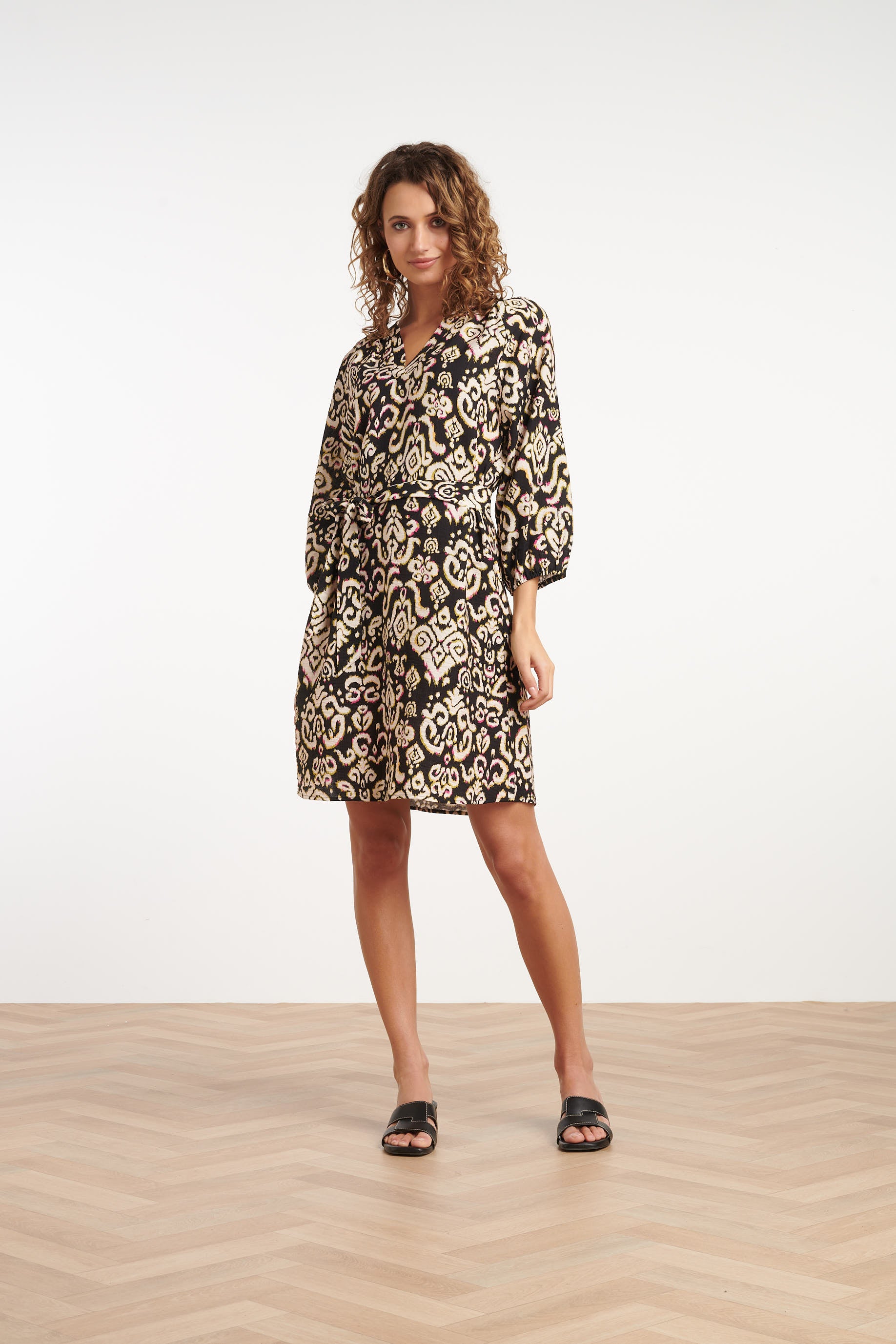 35168, Jurken | Black-Sand